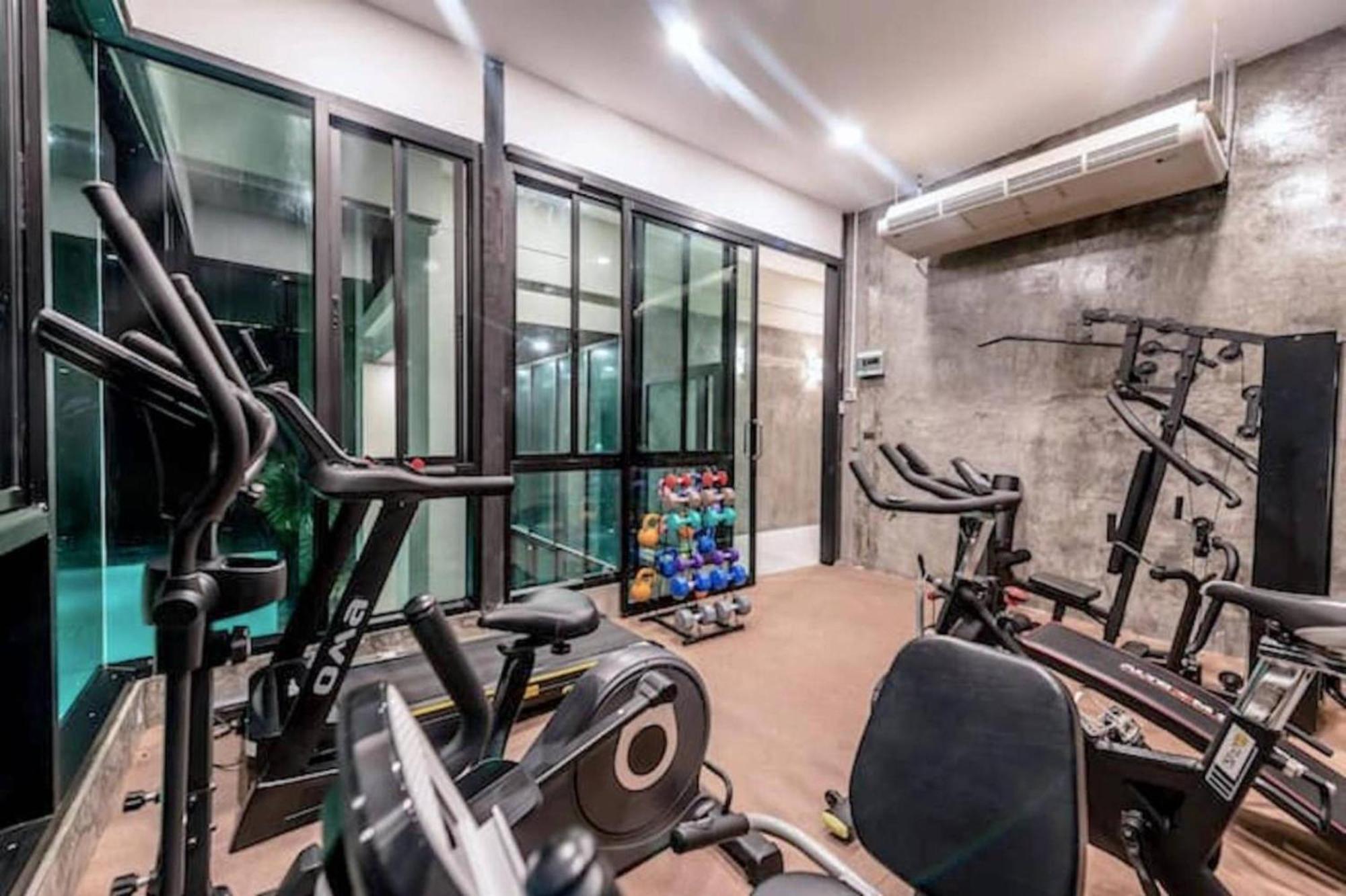 Apartment 1br Condo, Hill View Viva C301, Freedom *