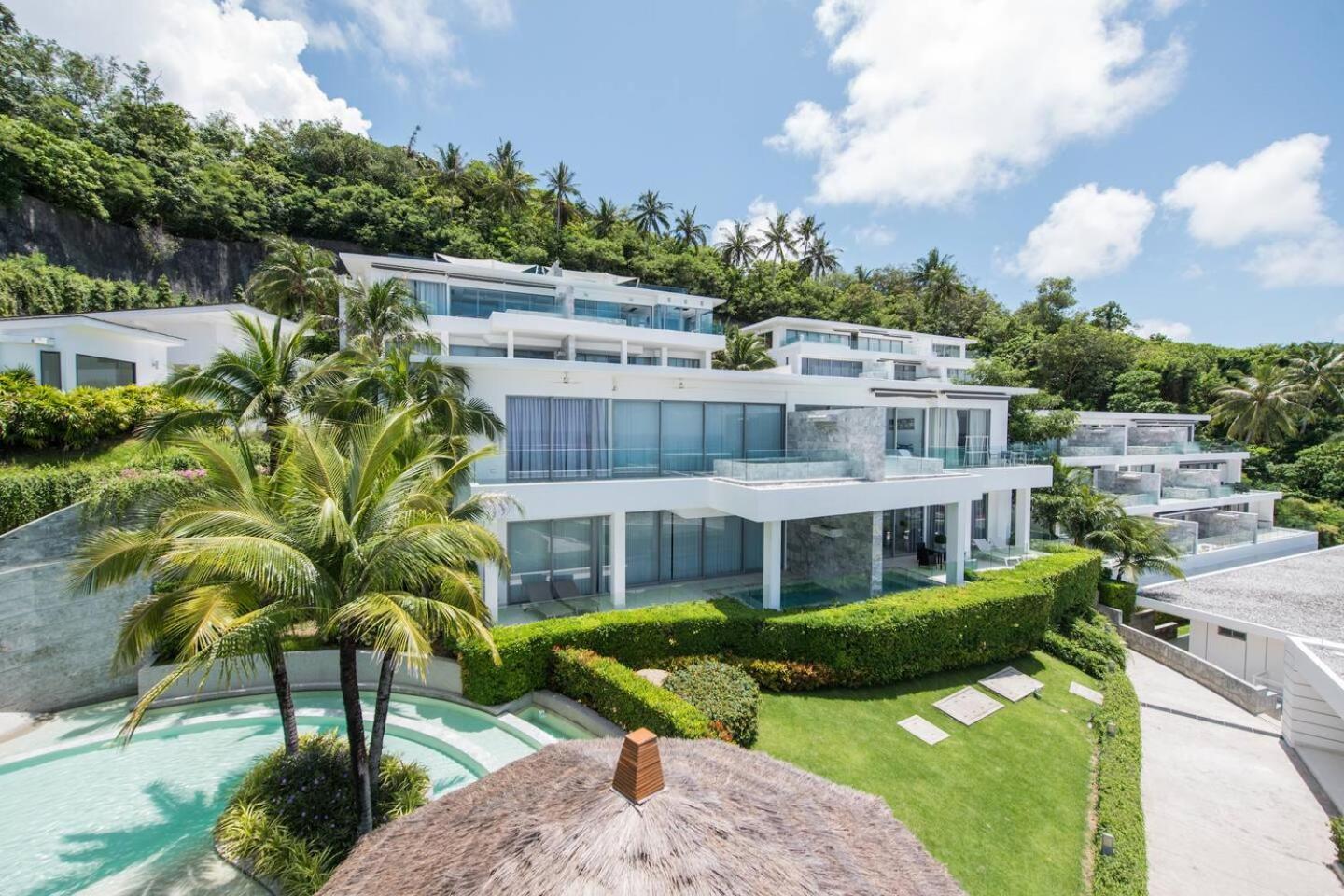 The View Phuket F9 *
