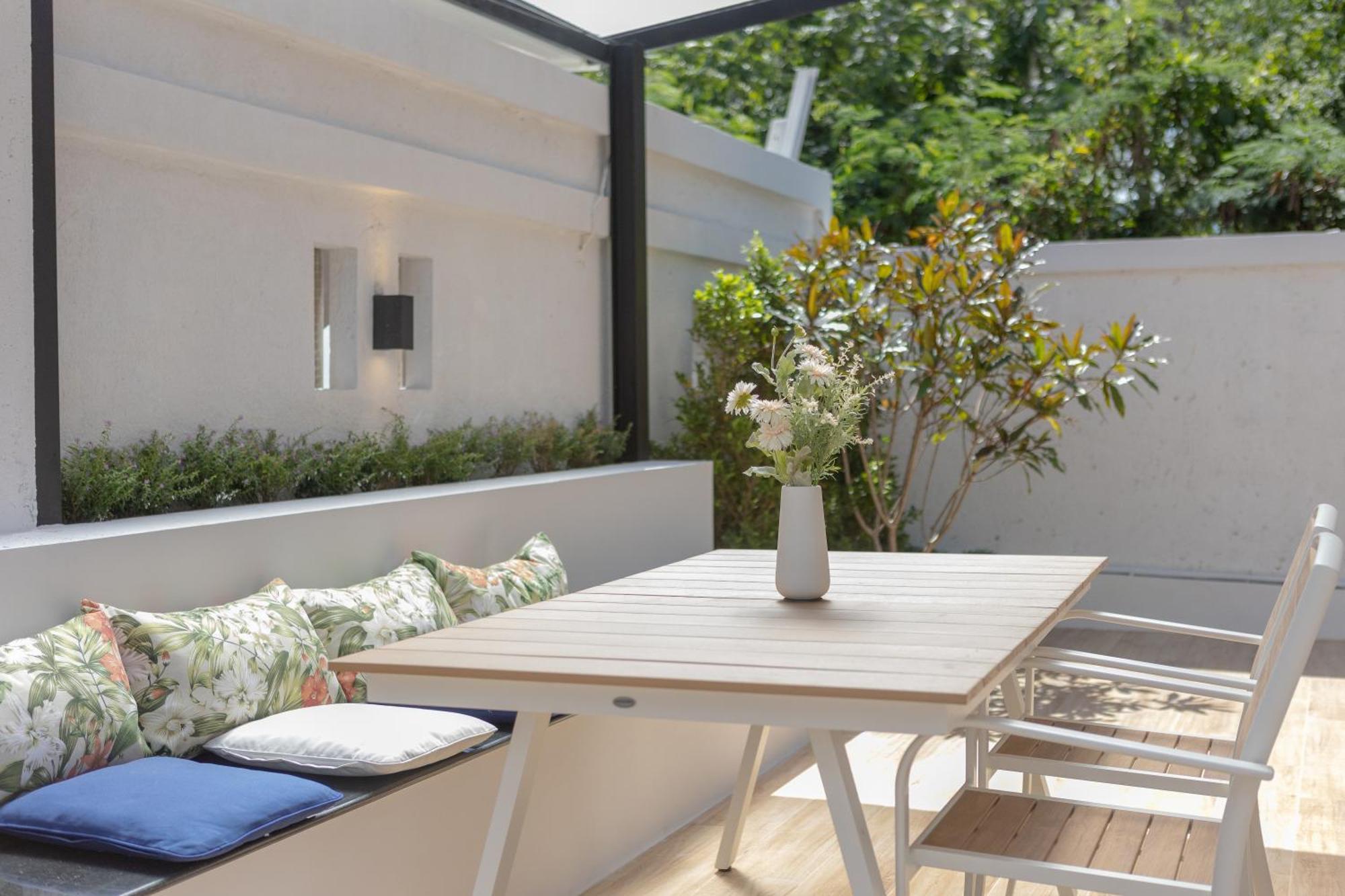 3 Bedrooms Private Pool Near Laguna Villa *