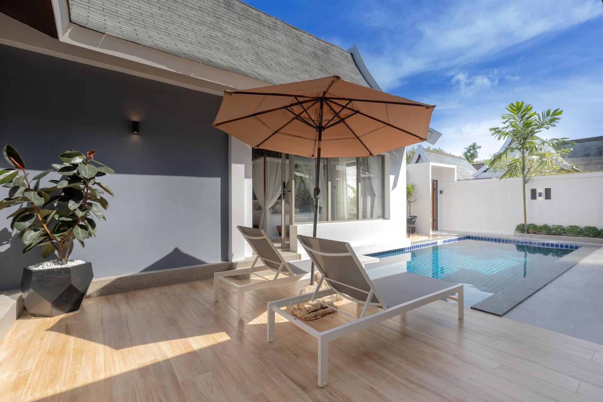 Villa 3 Bedrooms Private Pool Near Laguna Thalang