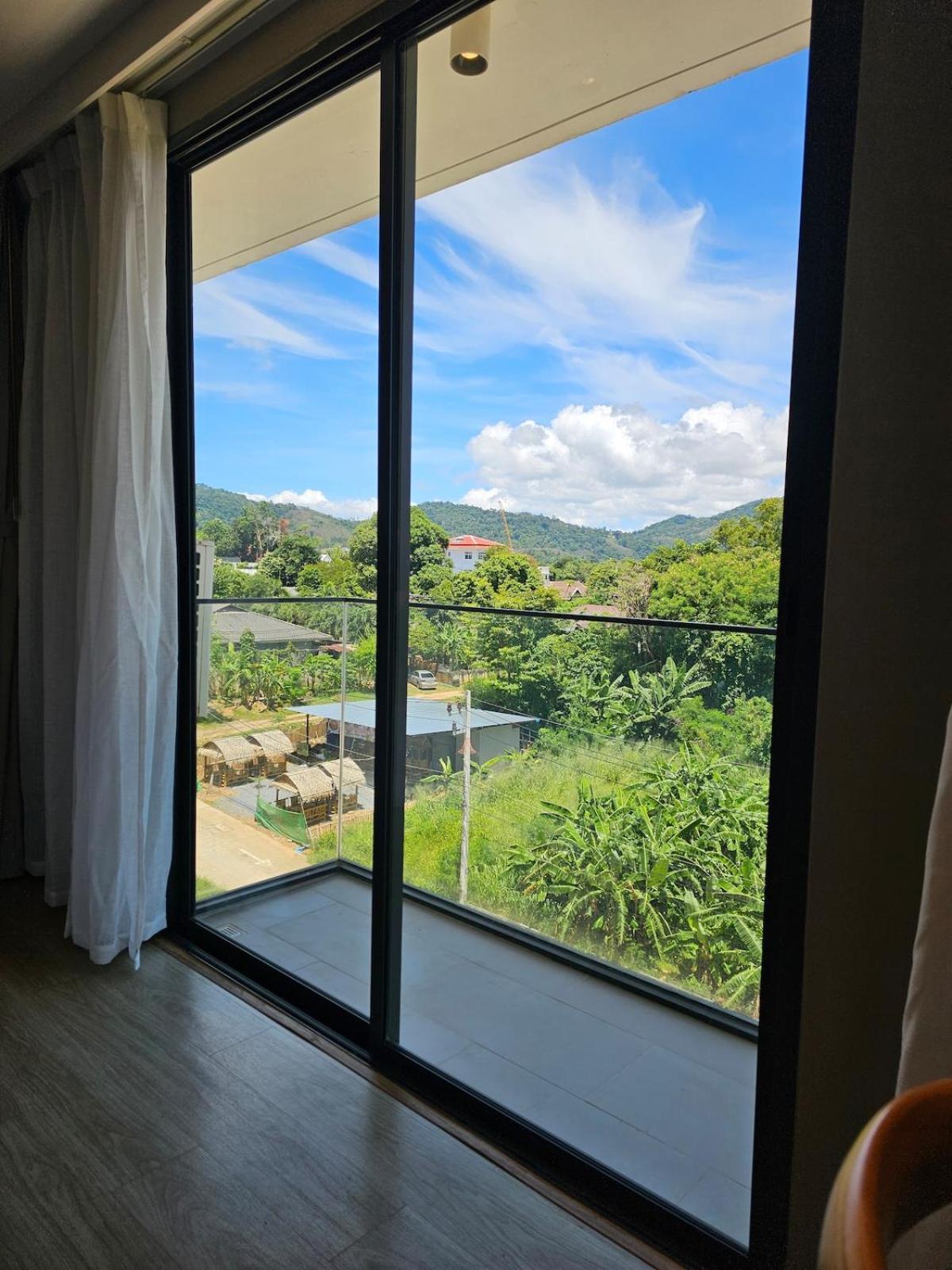 New In 5 500m To Rawai Apartment Phuket