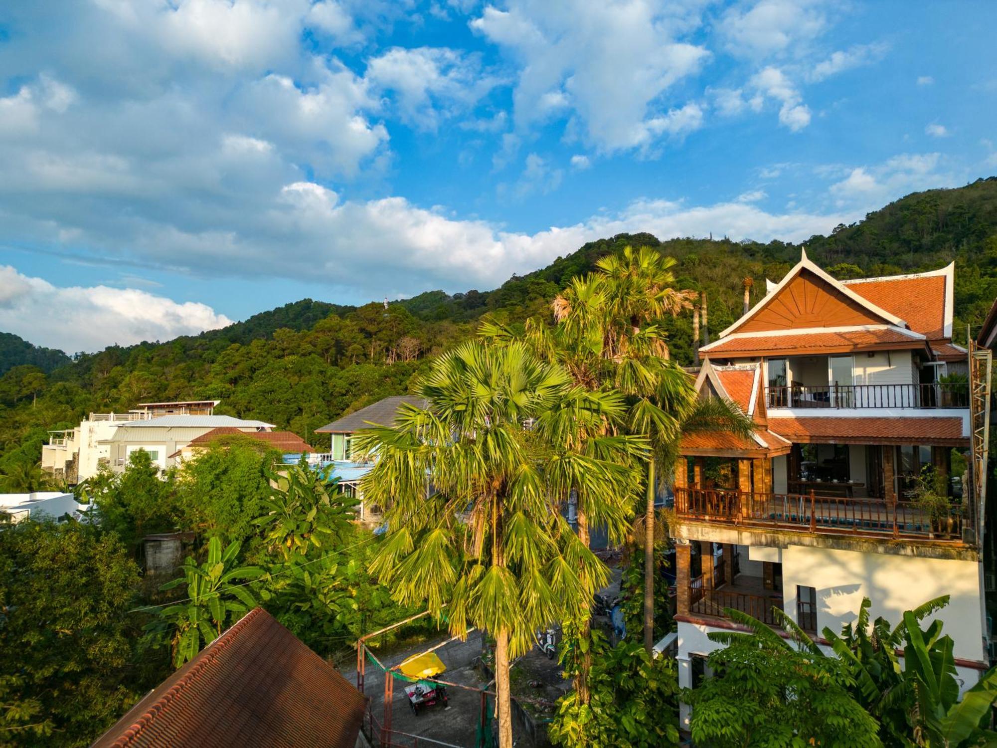 Villa 私人泳池 芭东海景 绝美落日 四卧别墅 *