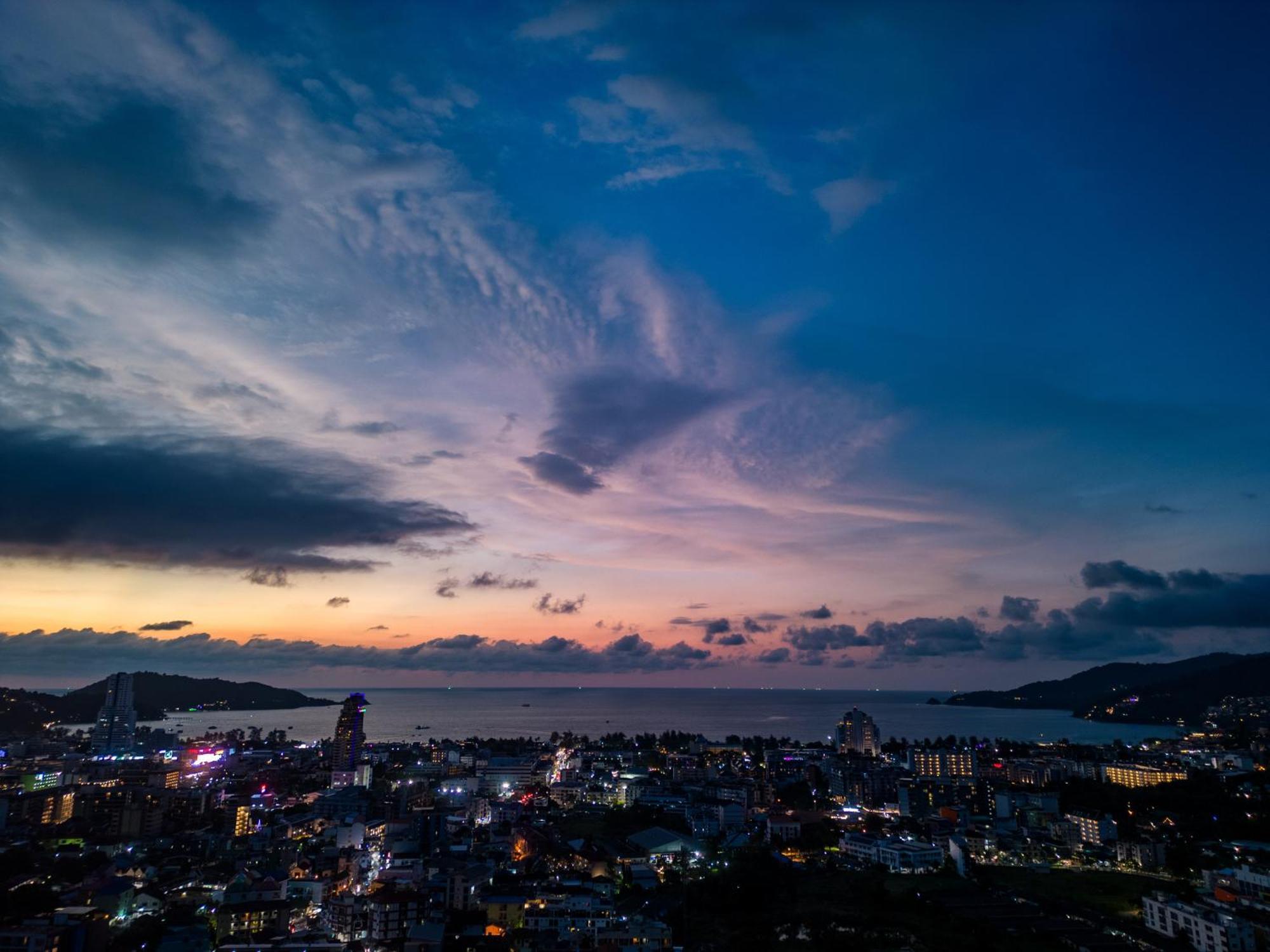 私人泳池 芭东海景 绝美落日 四卧别墅 Villa Patong