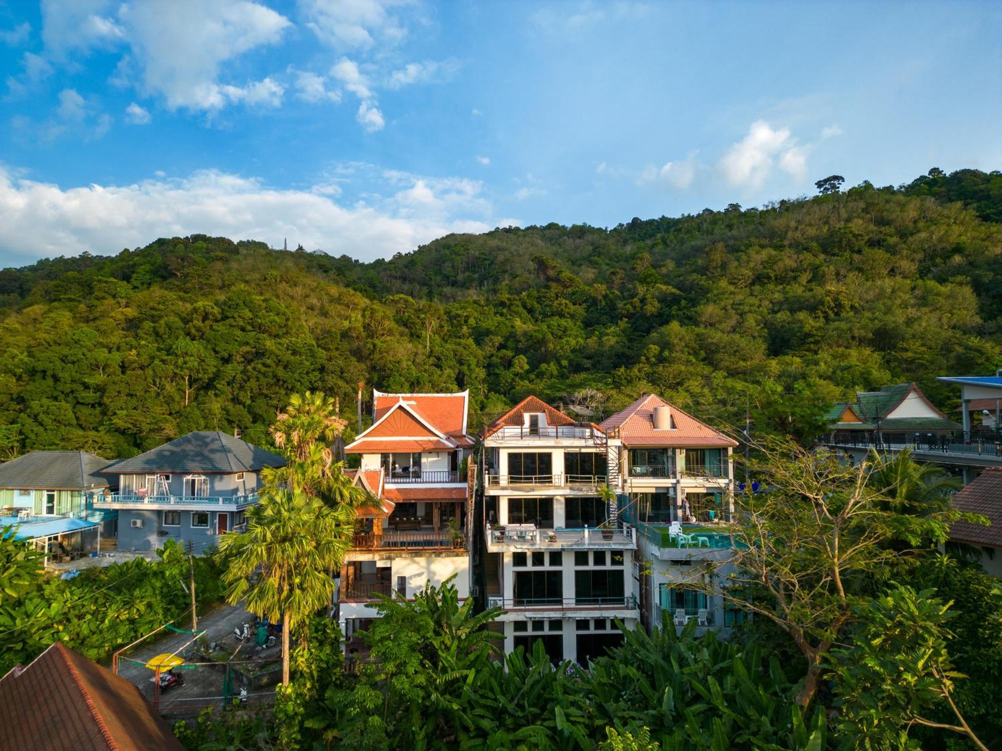 私人泳池 芭东海景 绝美落日 四卧别墅 Patong