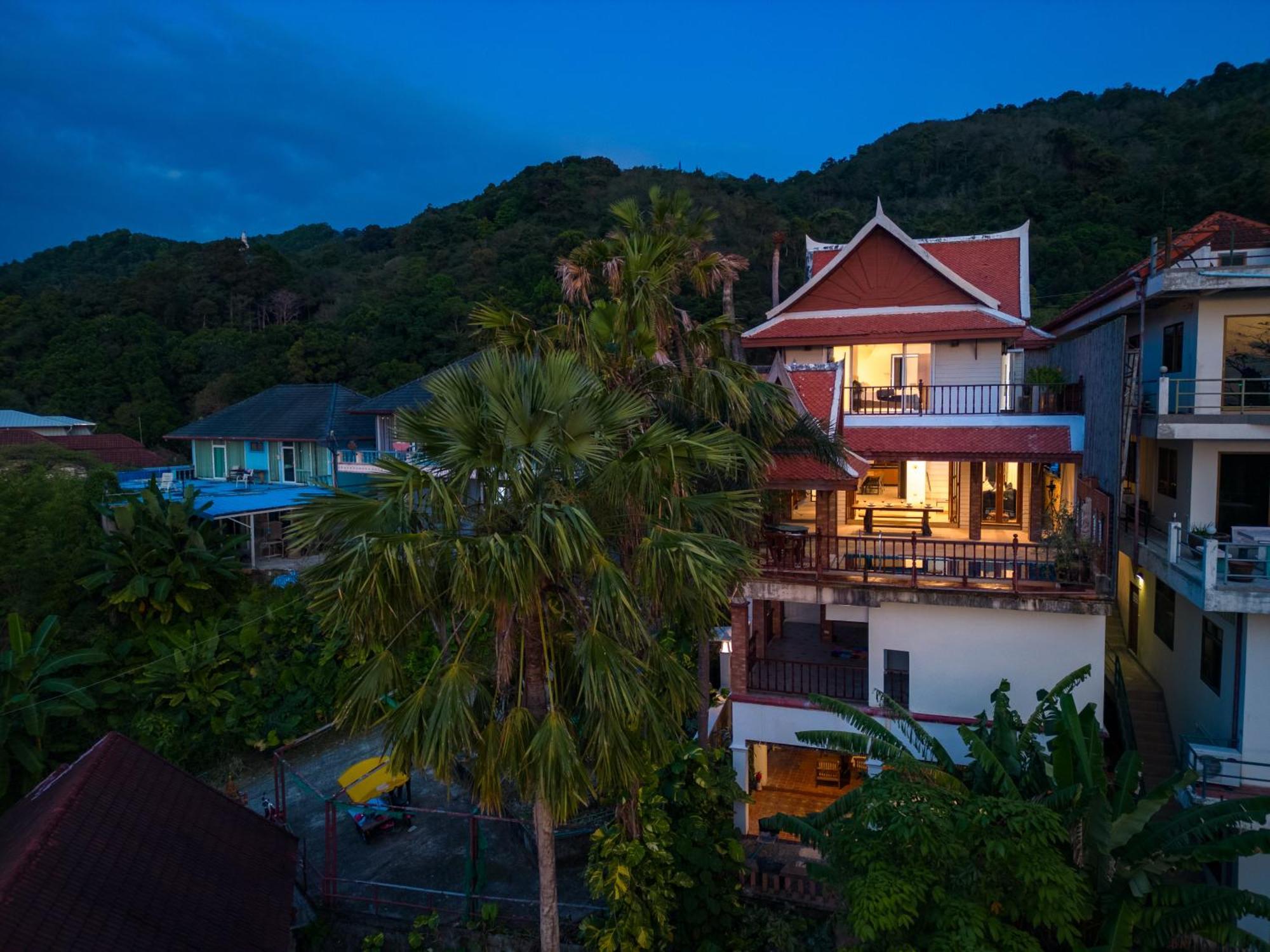 私人泳池 芭东海景 绝美落日 四卧别墅 Villa Patong