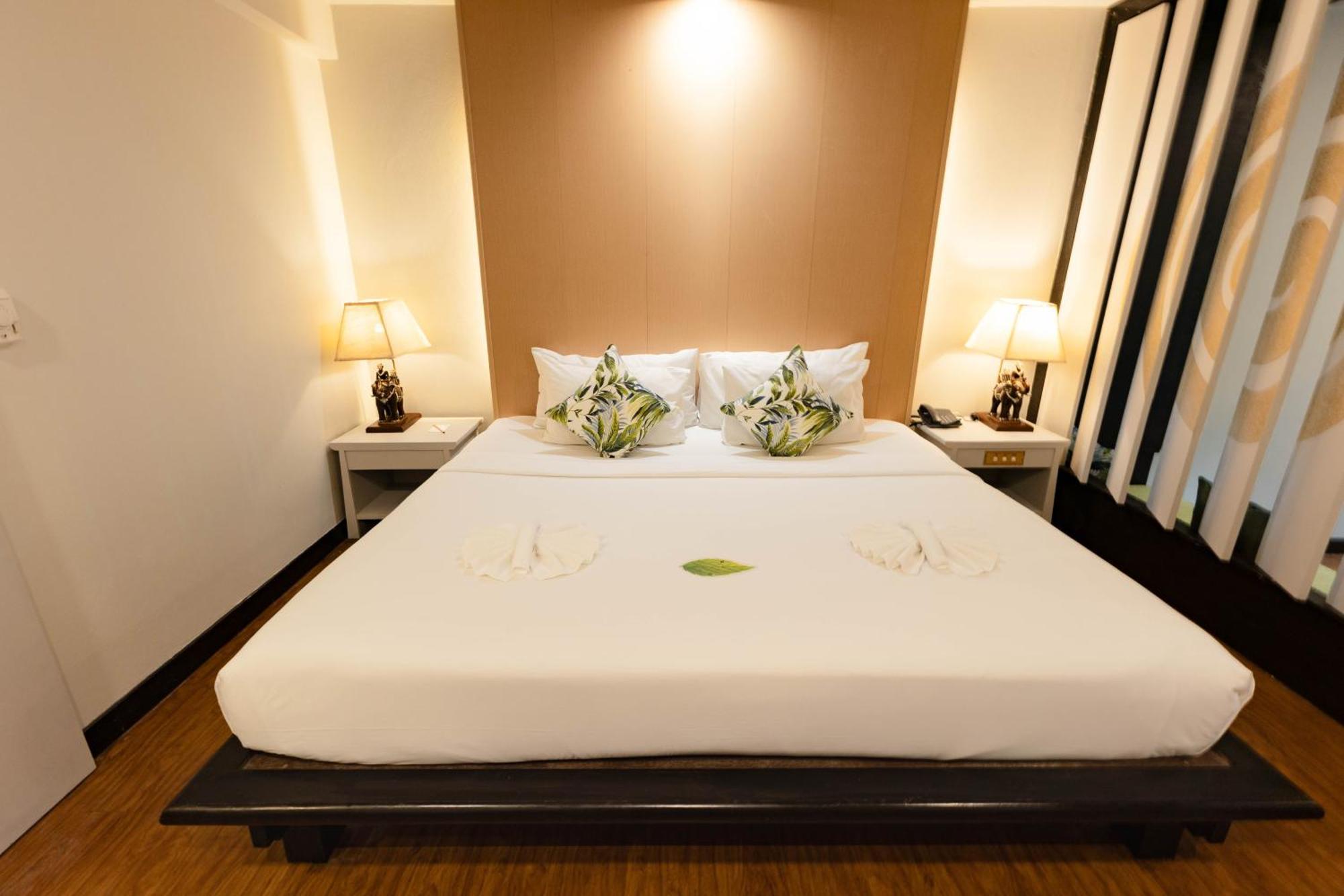 Andaman Cannacia & - Sha Extra Kata Beach (Phuket)