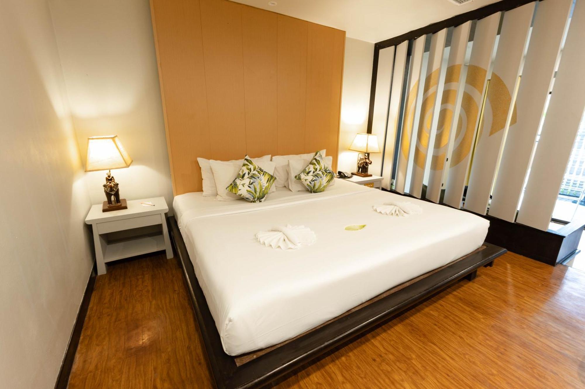 Andaman Cannacia & - Sha Extra Resort