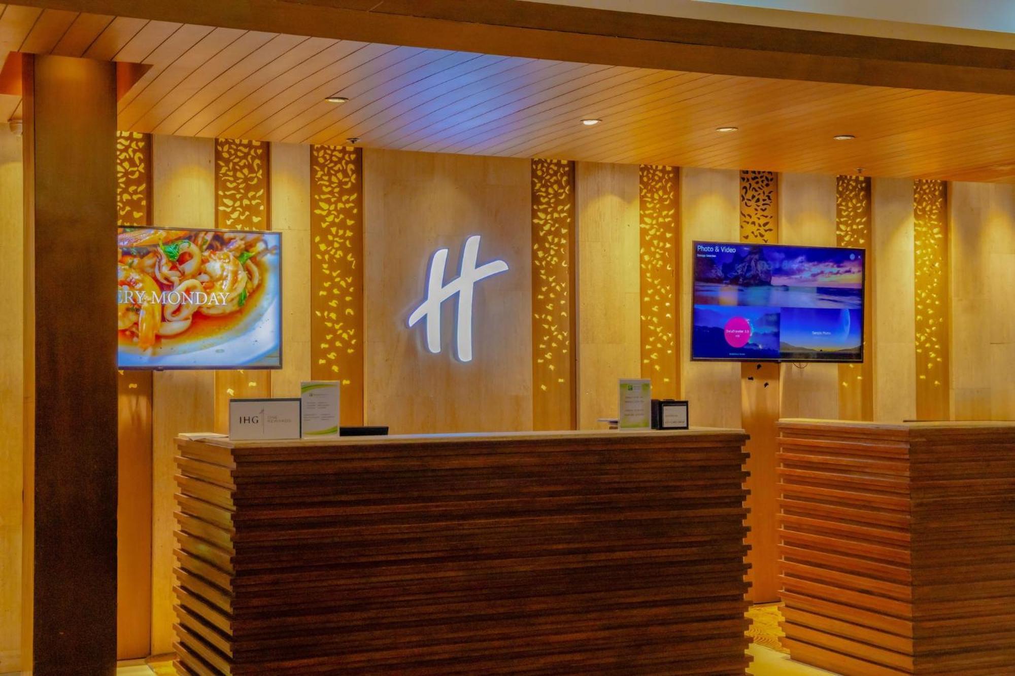 Phuket By Ihg Surin Beach (Phuket)