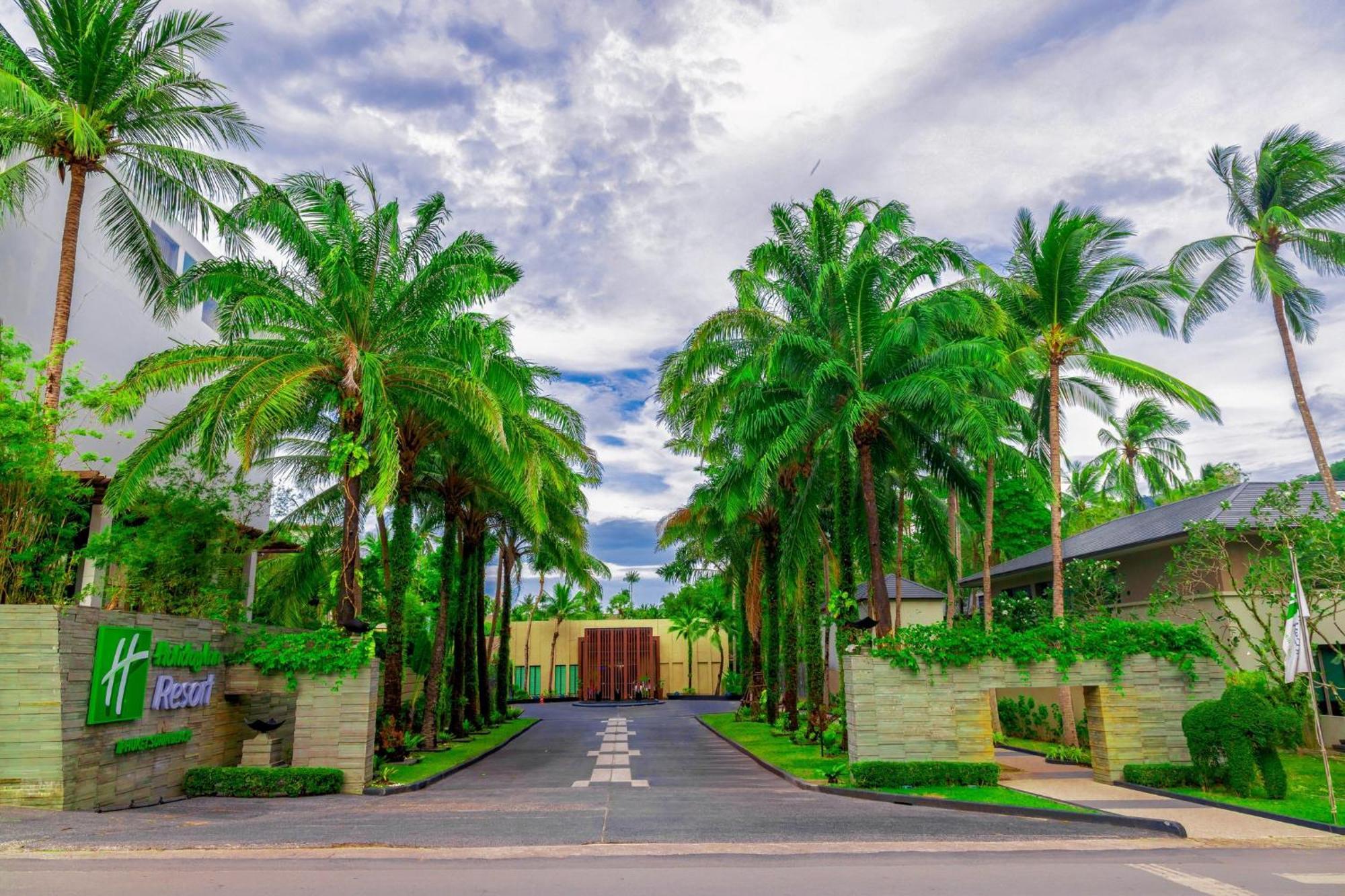 Hotel Phuket By Ihg 4*