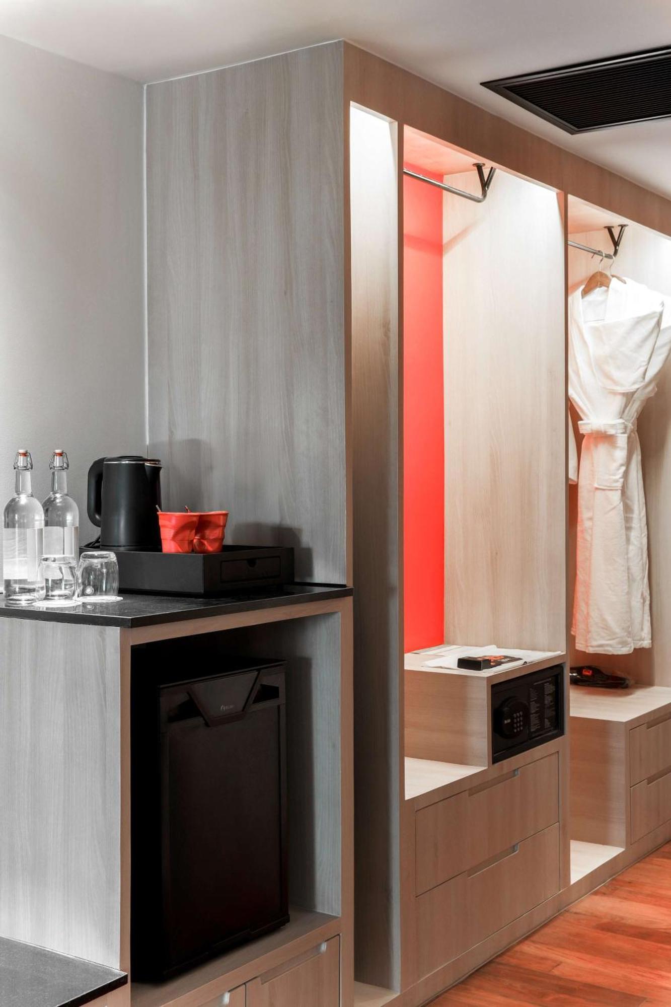 Radisson Red Phuket 5* Patong