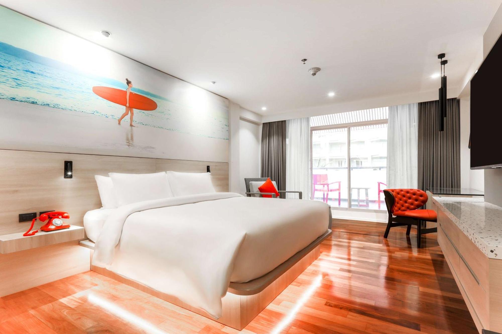 Hotel Radisson Red Phuket 5*