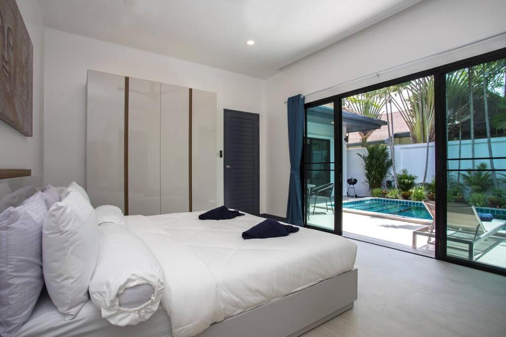 Elima. Lovely Pool 2 Bedrooms At