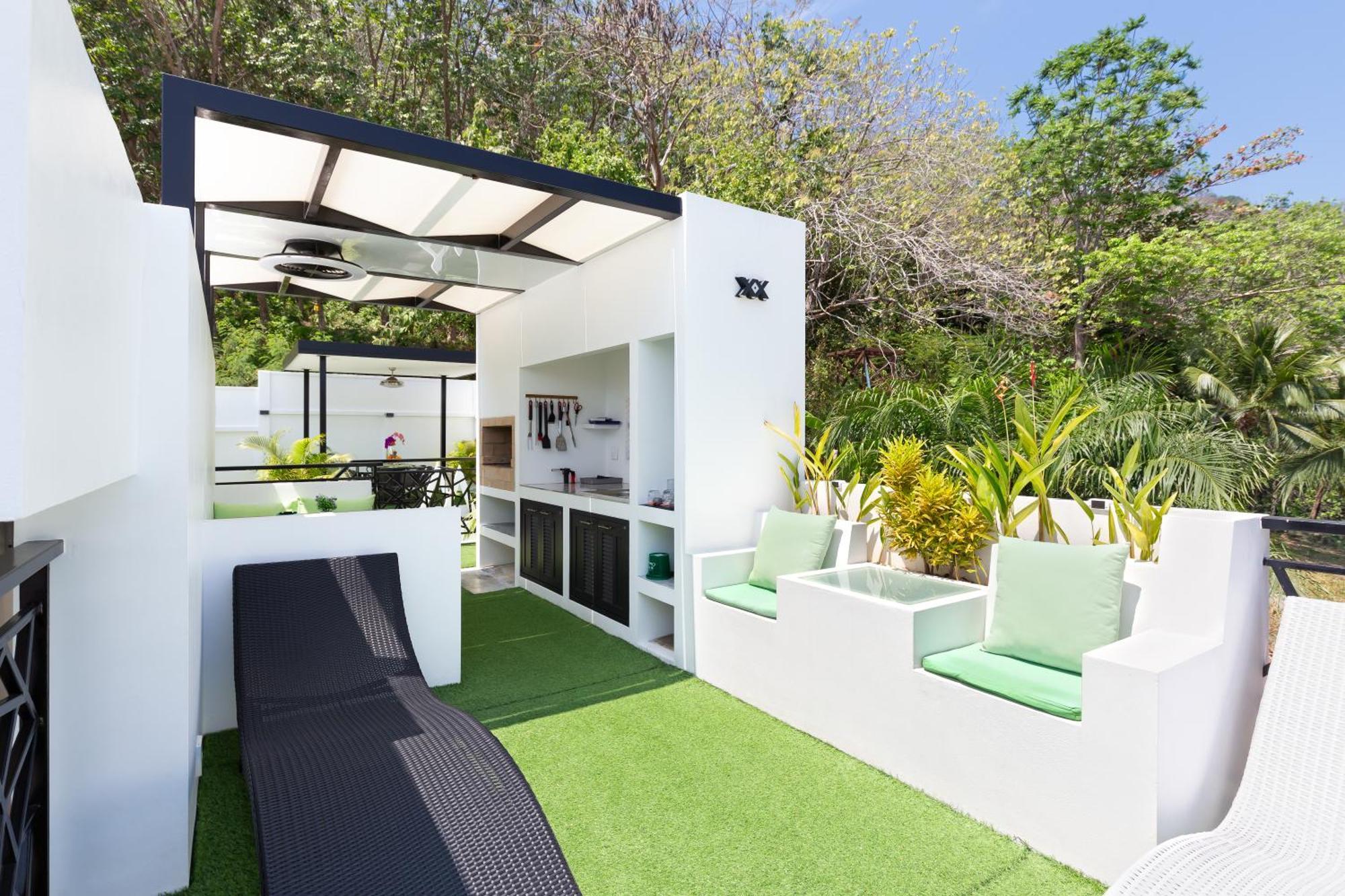 2ms Zen Luxury For Family & Friends, 4 Bdr, Private Pool, Rooftop, Kids' Playground Villa *