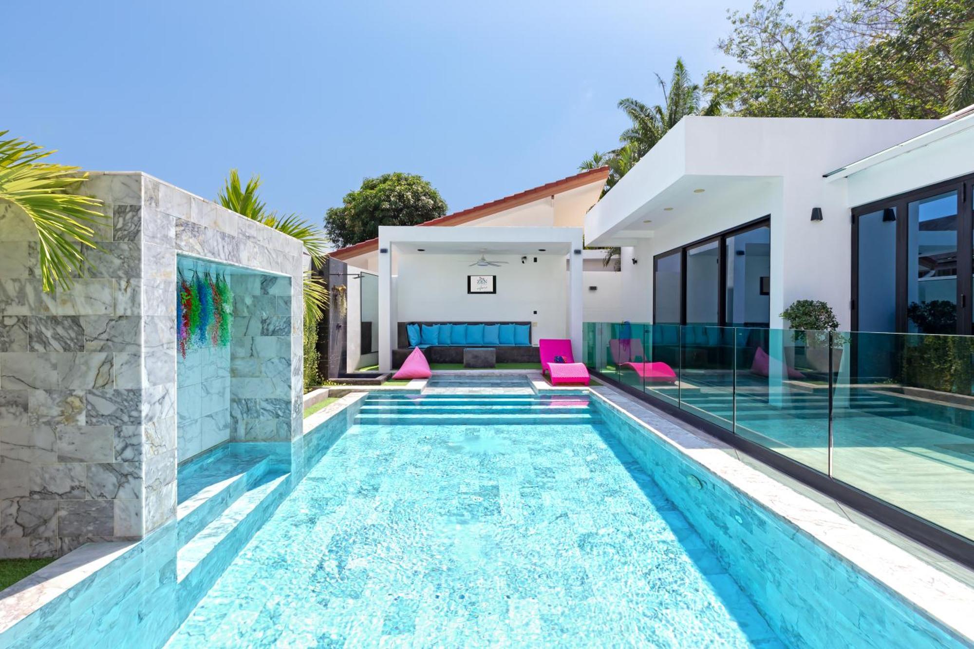 Villa 2ms Zen Luxury For Family & Friends, 4 Bdr, Private Pool, Rooftop, Kids' Playground