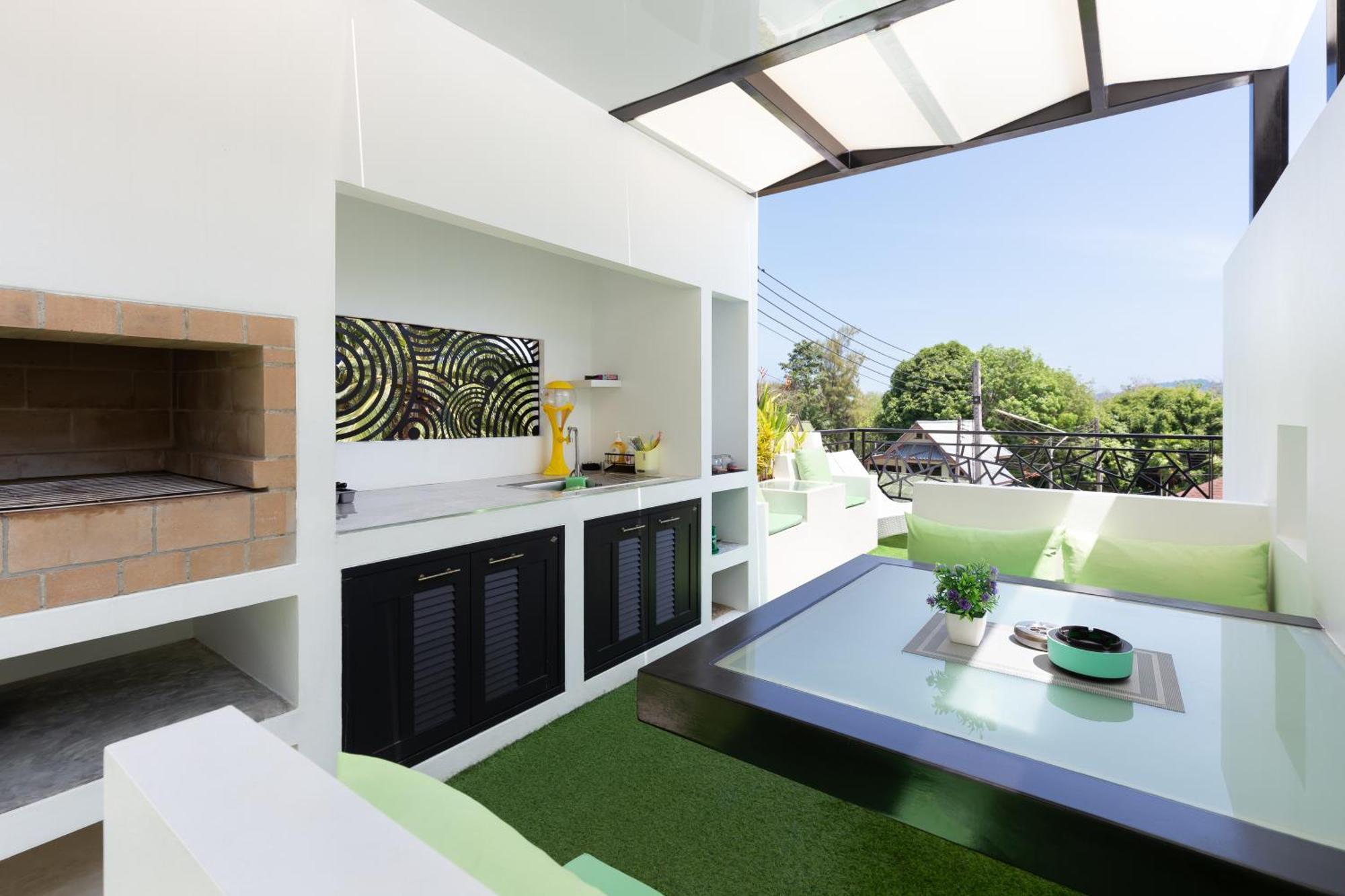 Villa 2ms Zen Luxury For Family & Friends, 4 Bdr, Private Pool, Rooftop, Kids' Playground