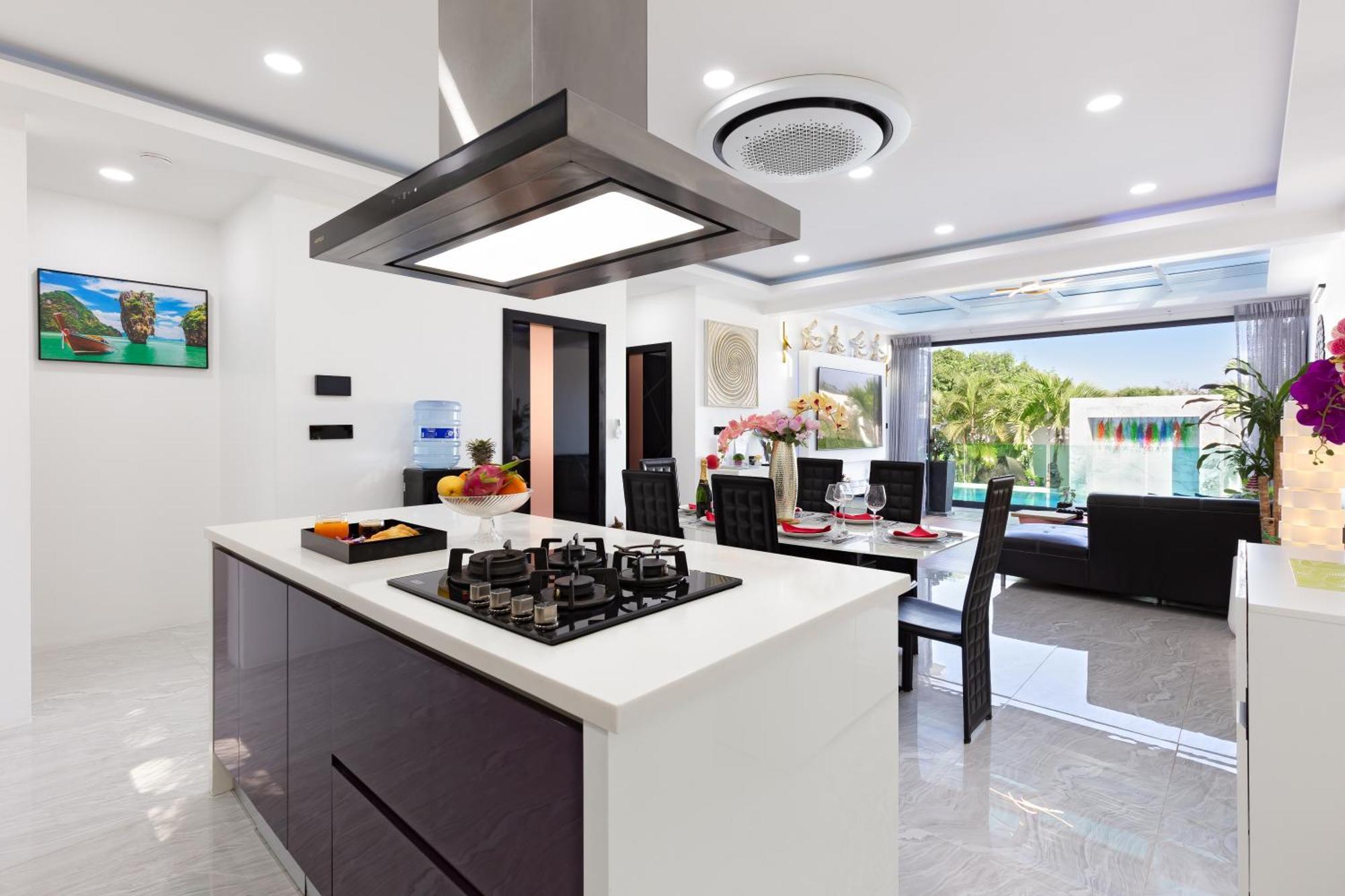 2ms Zen Luxury For Family & Friends, 4 Bdr, Private Pool, Rooftop, Kids' Playground * Rawai