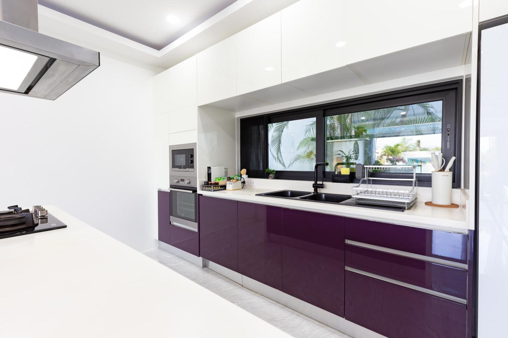 2ms Zen Luxury For Family & Friends, 4 Bdr, Private Pool, Rooftop, Kids' Playground Villa Rawai