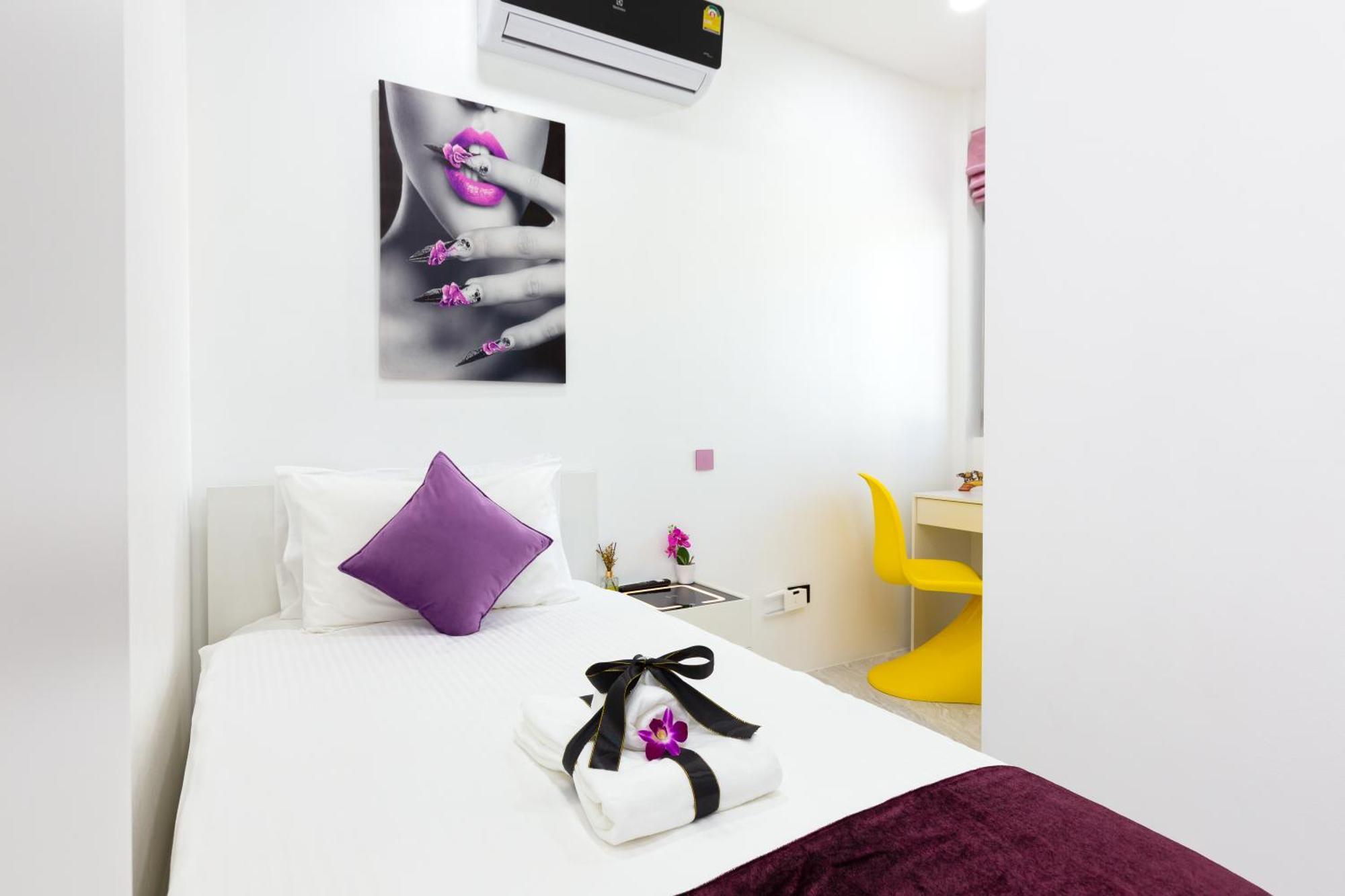 Villa 2ms Zen Luxury For Family & Friends, 4 Bdr, Private Pool, Rooftop, Kids' Playground Rawai