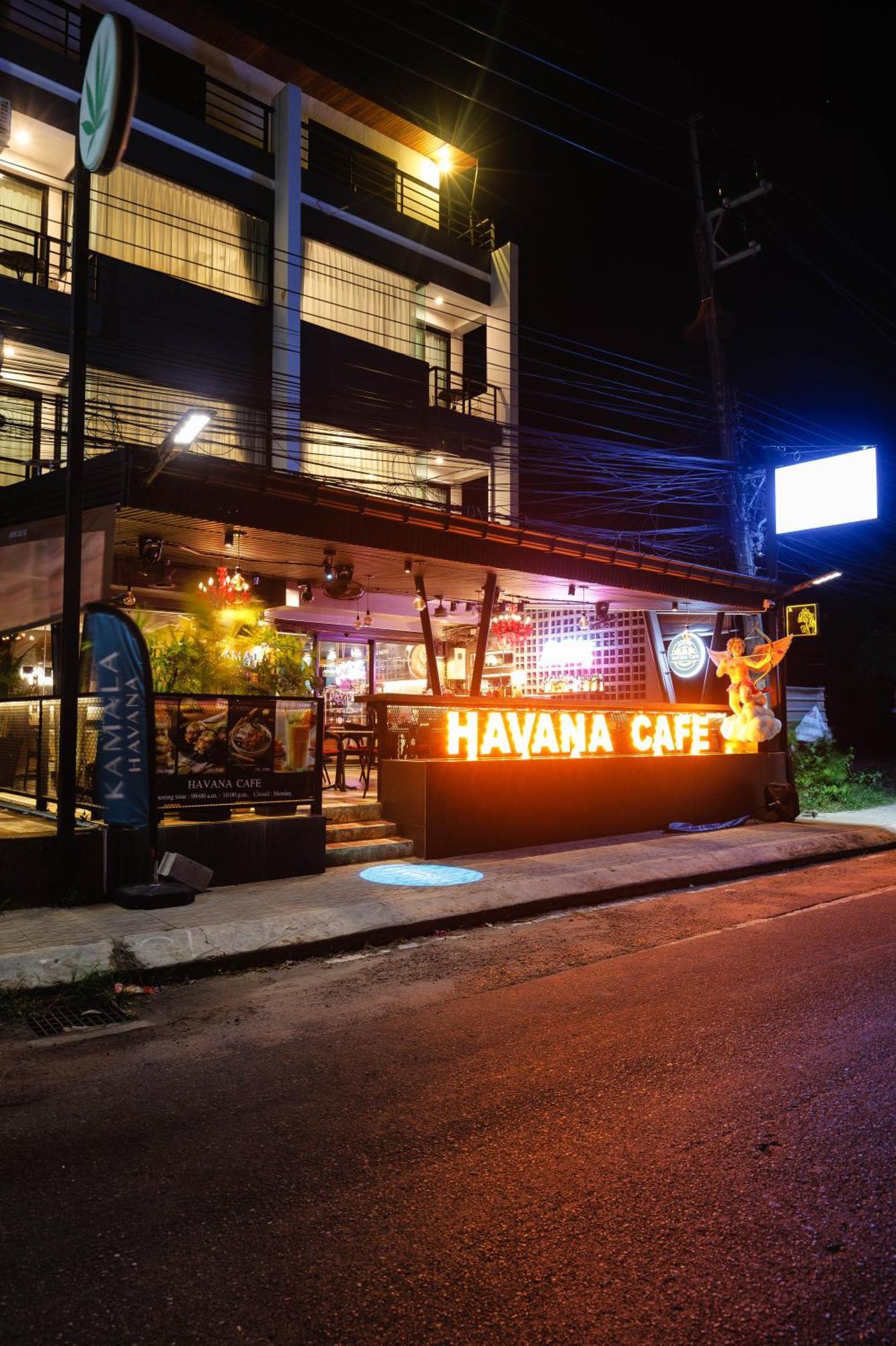 Havana Pantai Kamala