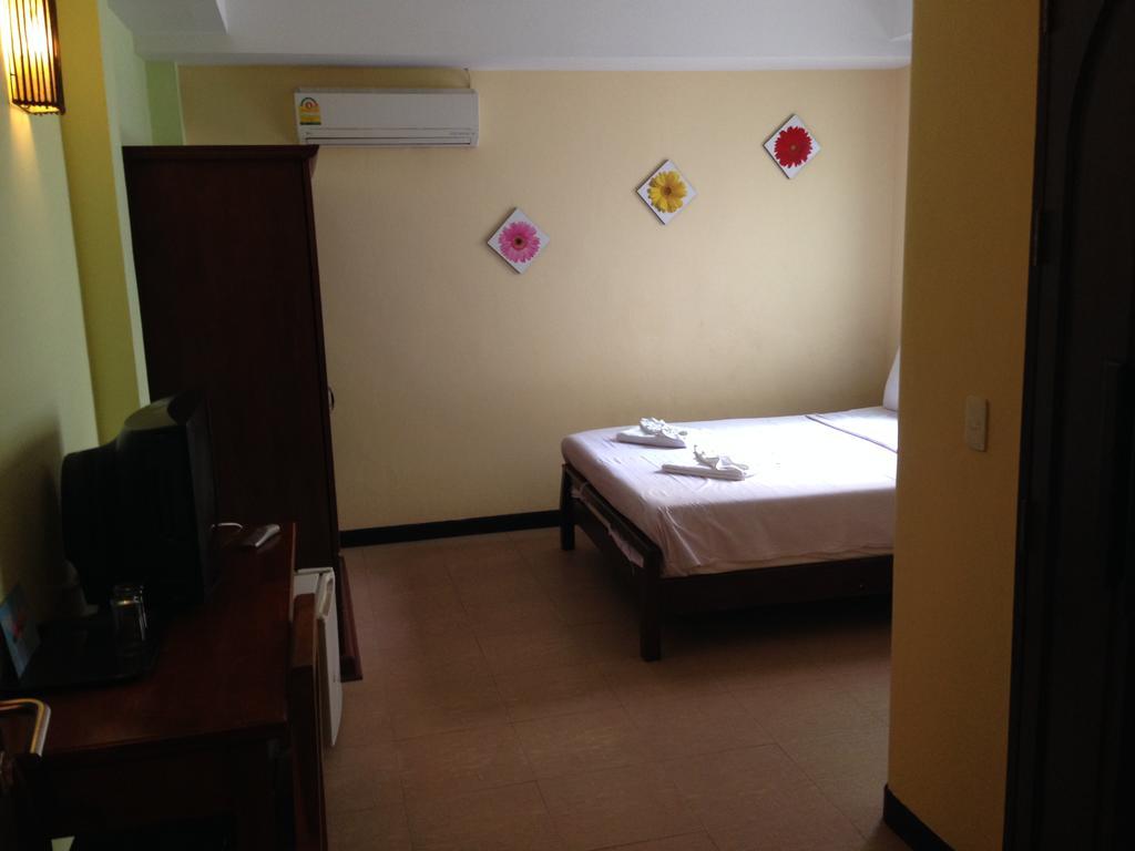 Hostel Tropicoza *