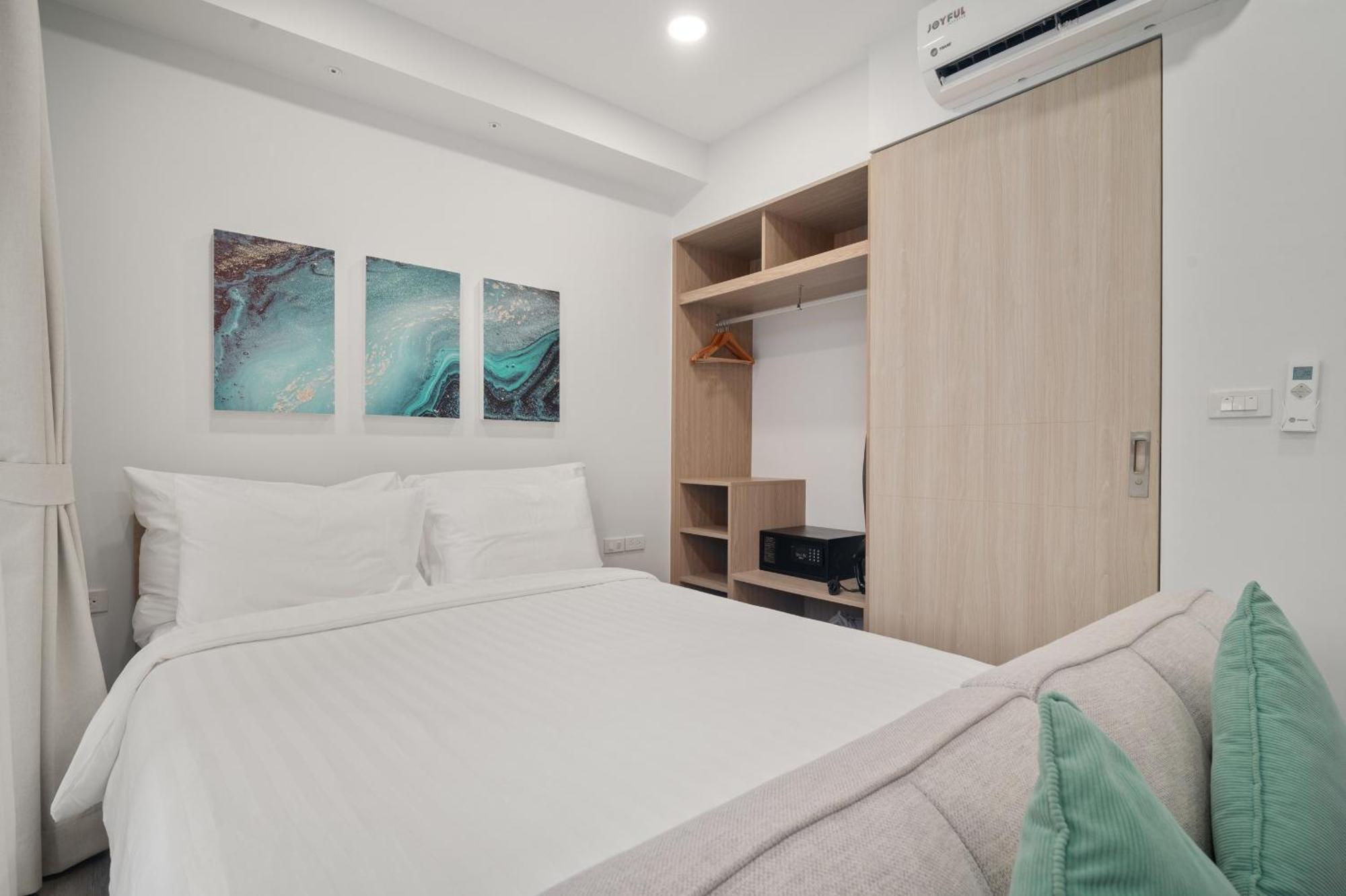 Skypark Aurora By Banyan Living Apartment