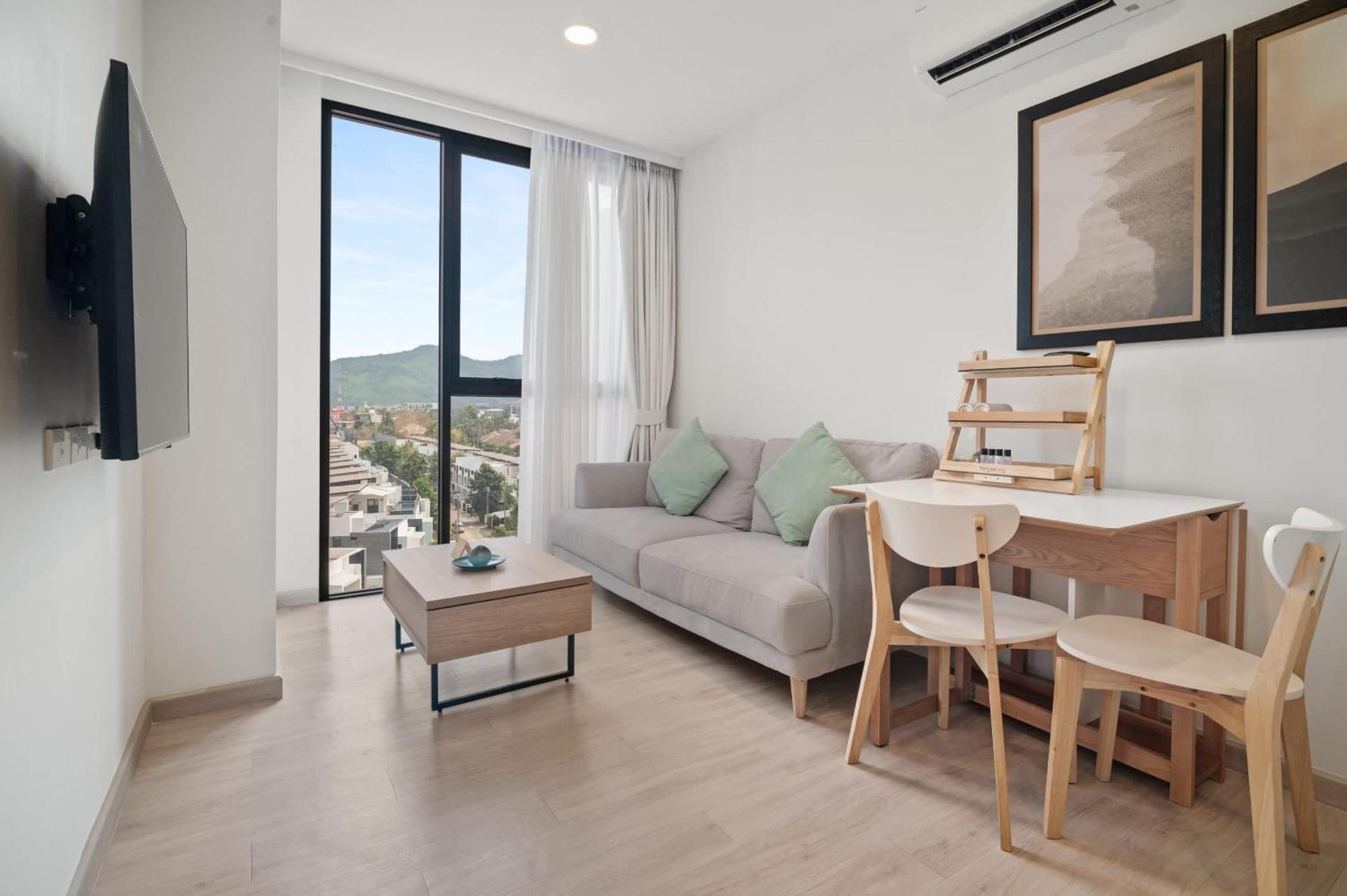 Skypark Aurora By Banyan Living Apartment
