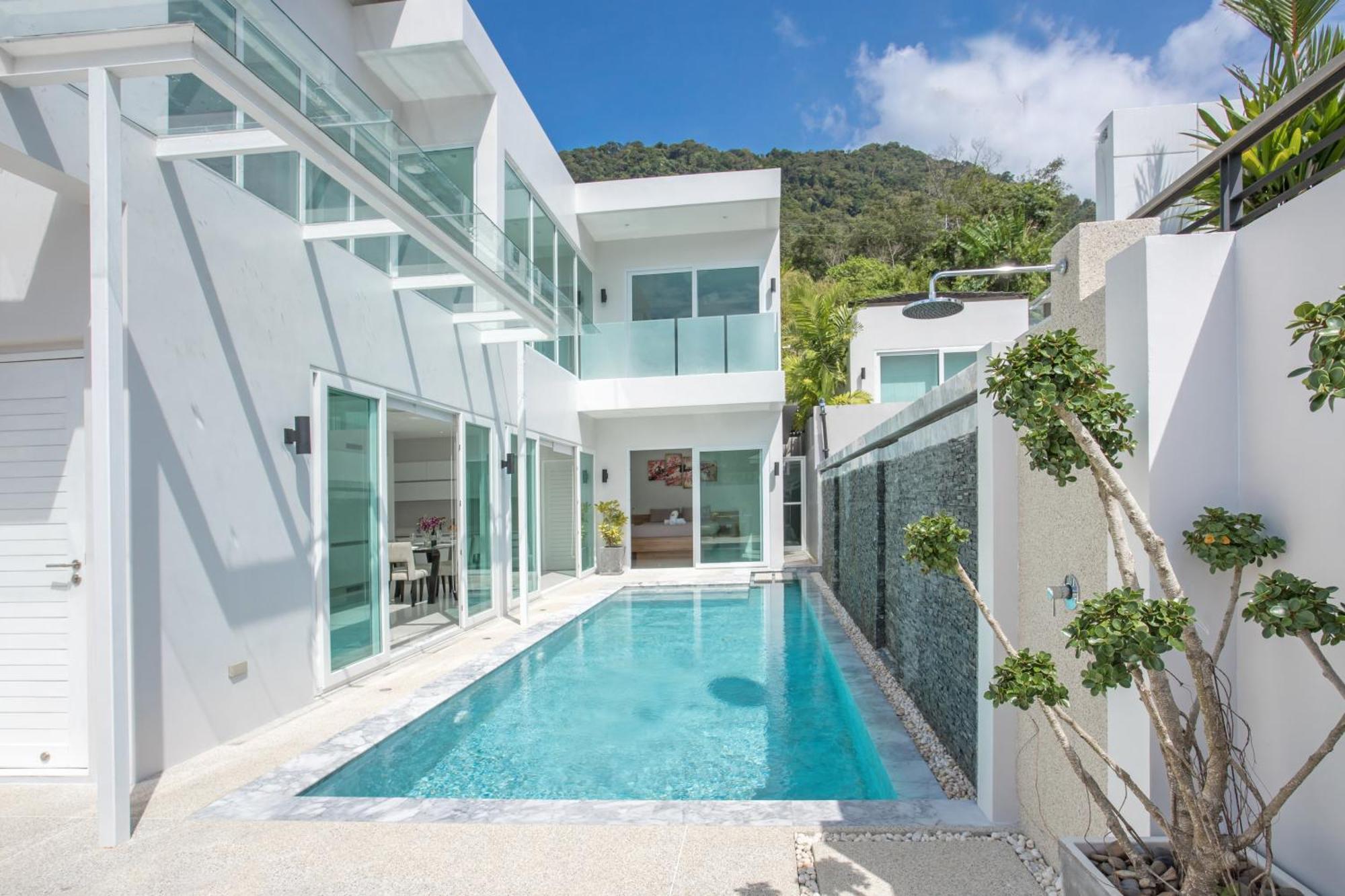 Villa Private 4br Pool Skylight With Stunning Views Of Hills