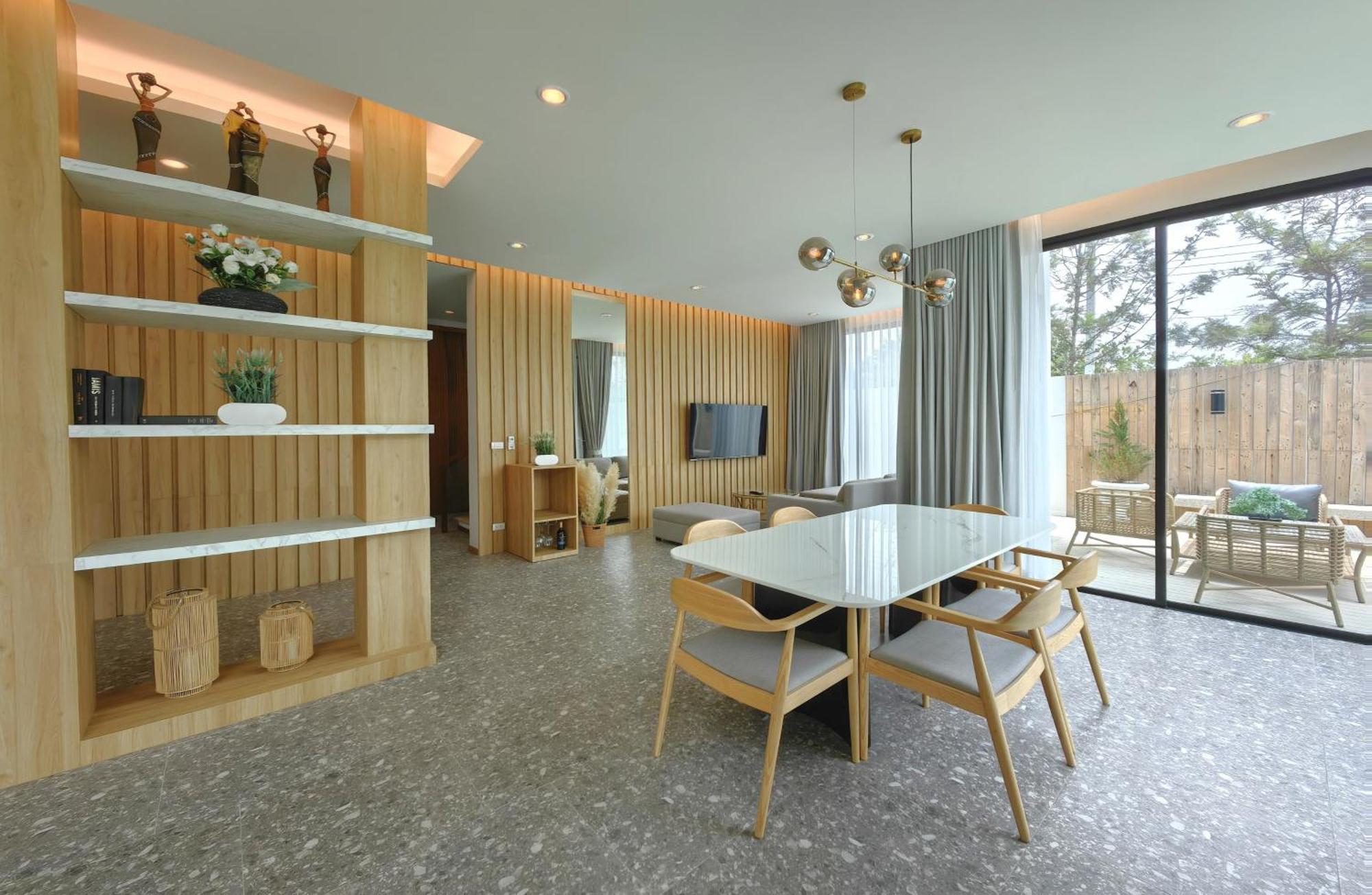 Bangtao Pool - Solencia Villa