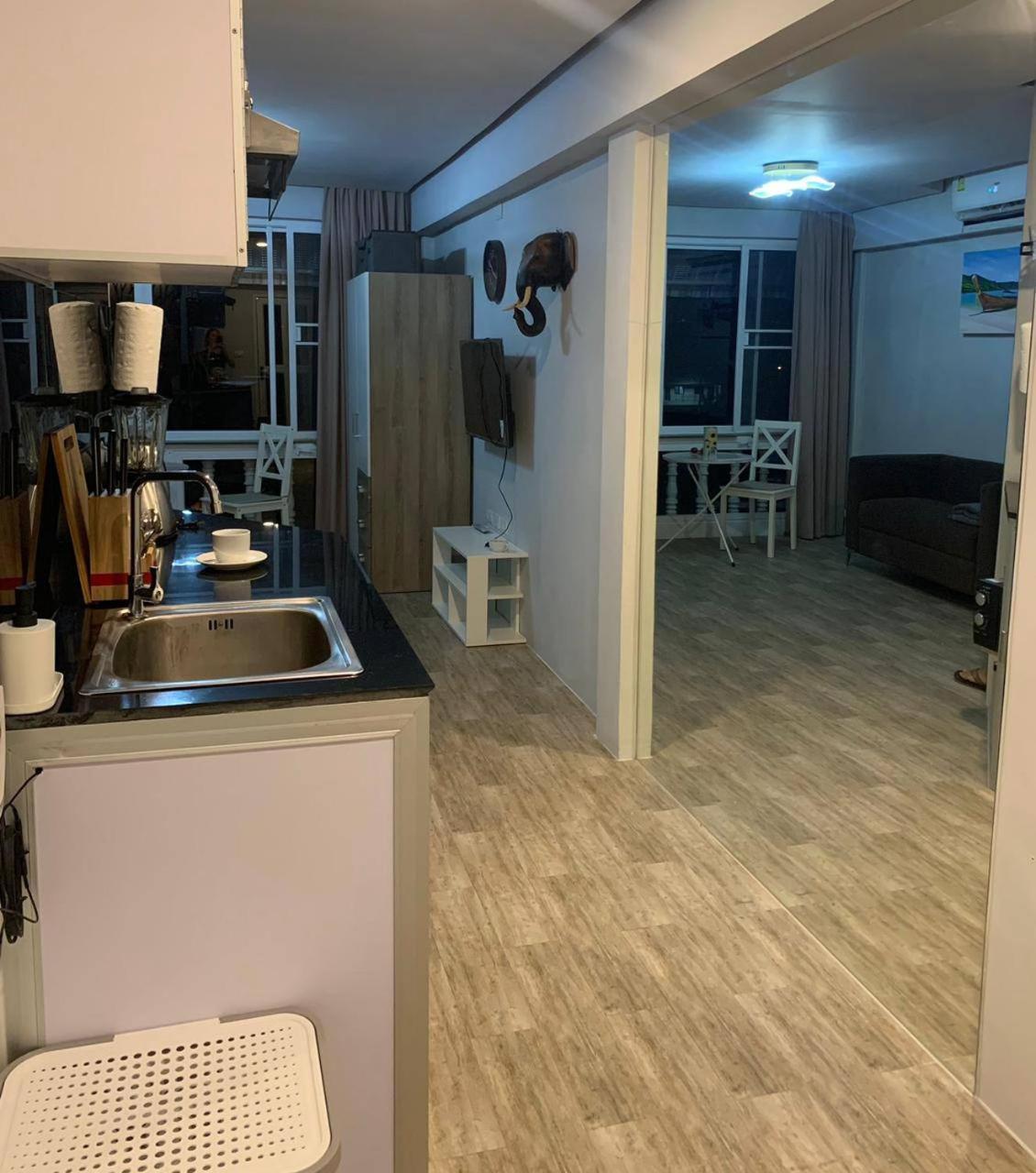 Hotel Cozy In Phuket Rawai