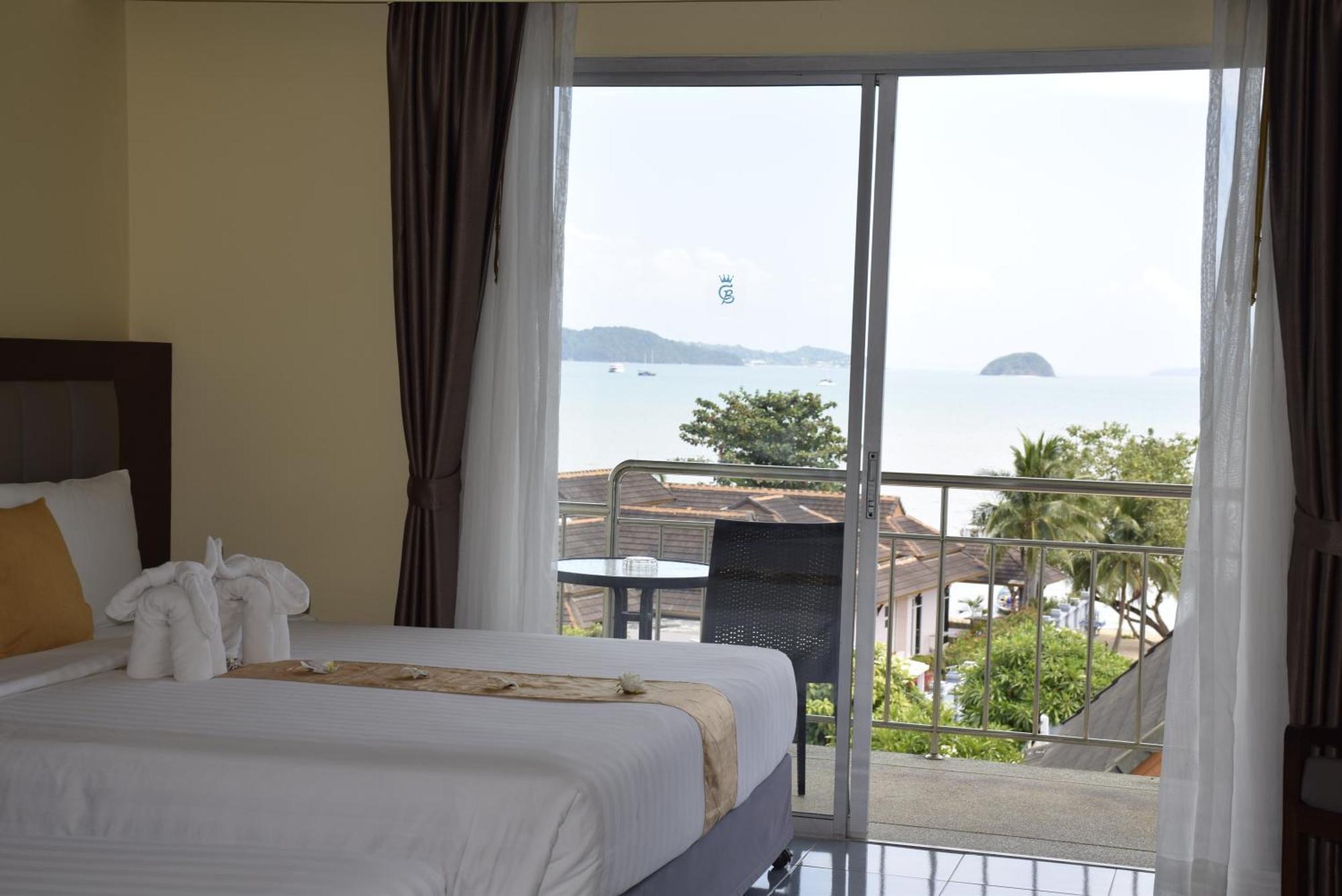 Resort Blue Grand And In Chalong Phuket By Dayuu