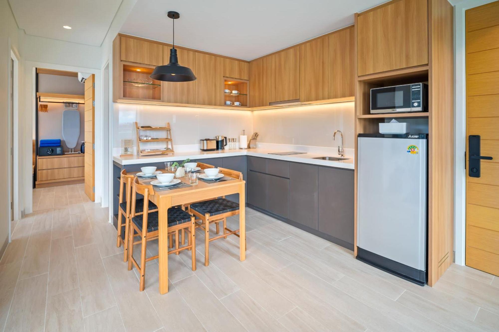 Apartment Laguna Lakeside Residences By Banyan Living