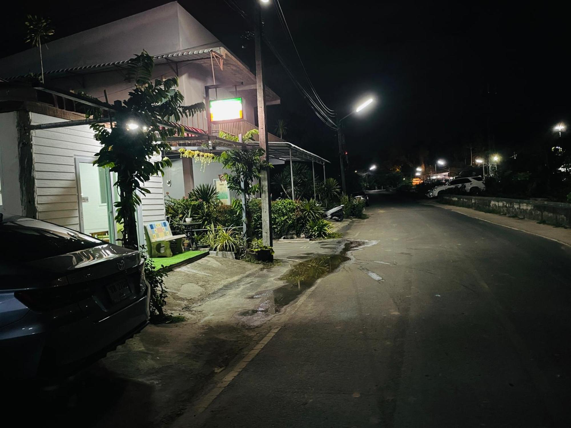 Yada House Rumah tetamu *