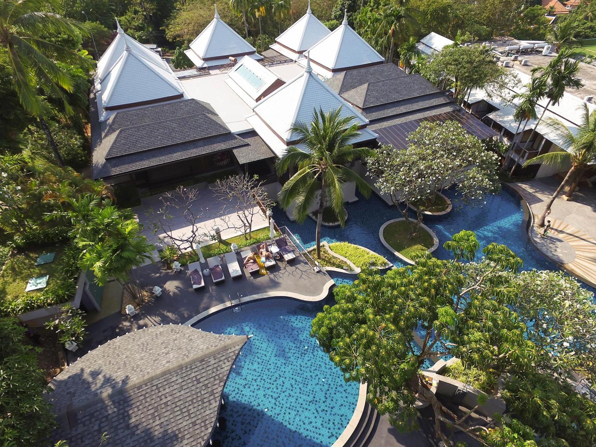 Andaman Cannacia & - Sha Extra Resort