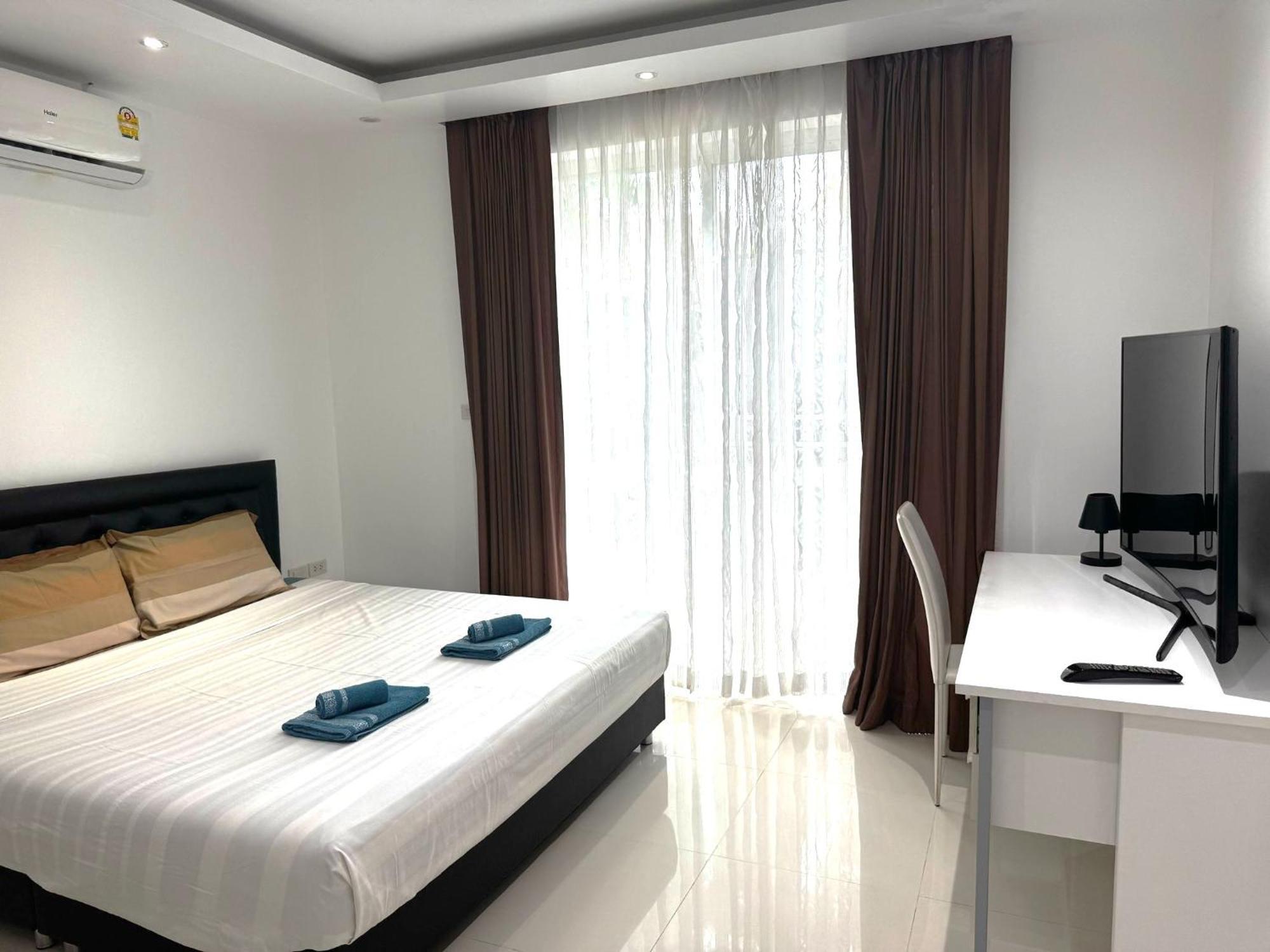 Vila Cheloni 2 Bedrooms *