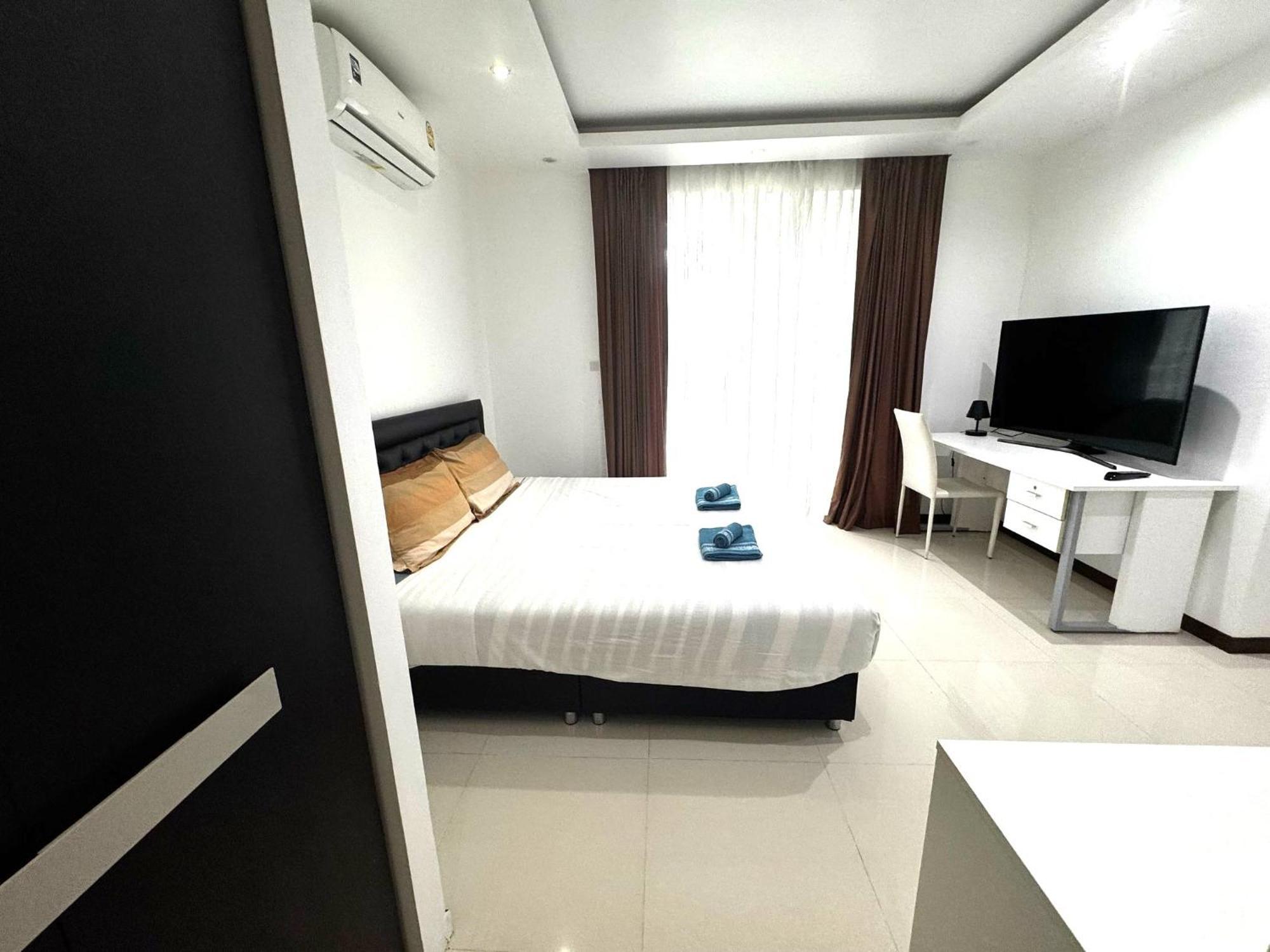 Vila Cheloni 2 Bedrooms Pantai Kamala