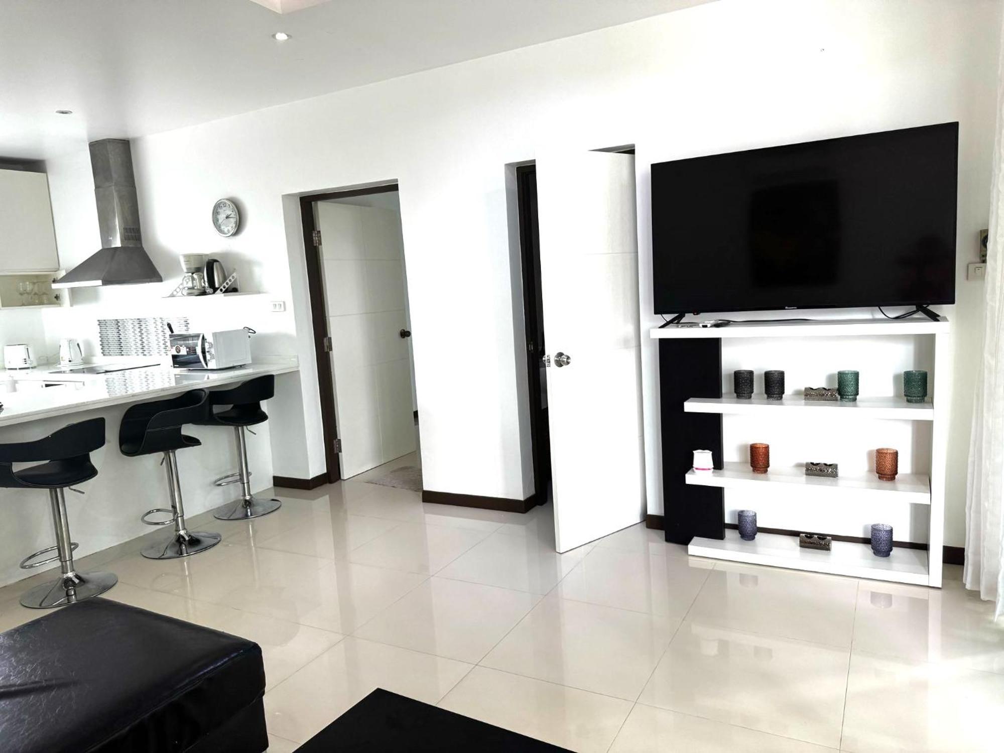 Vila Cheloni 2 Bedrooms Pantai Kamala