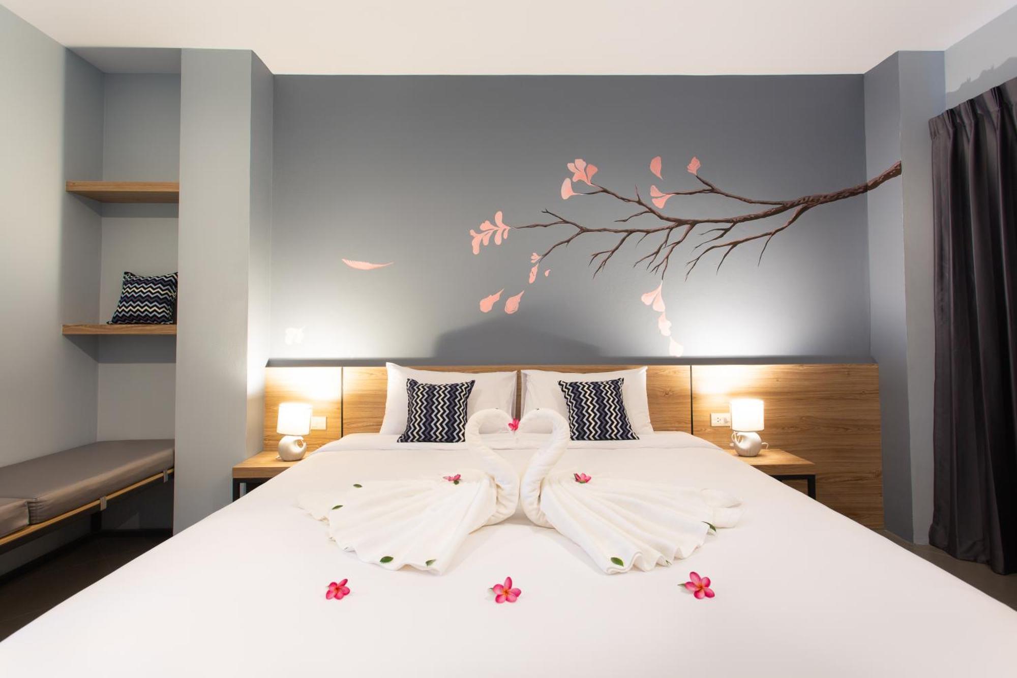 Hostel Inest Poshtel *