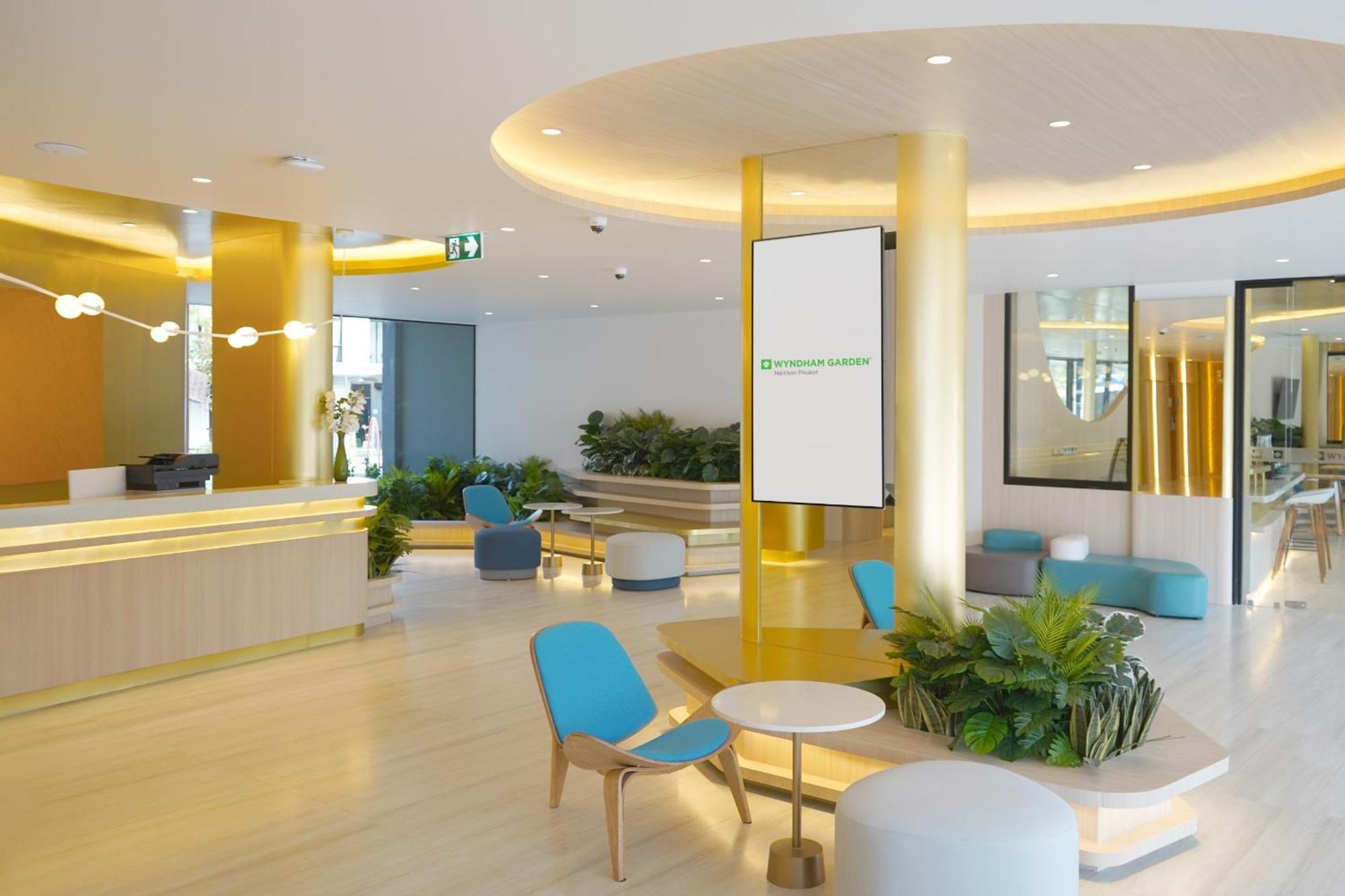 Wyndham Garden Phuket Nai Thon Beach