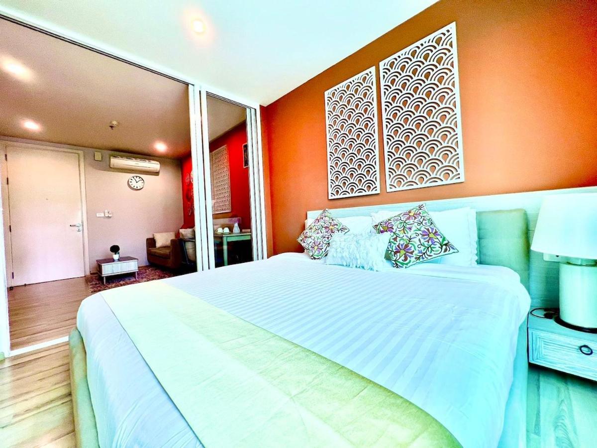 The Base Height With Rooftop Infinity Pool Apartment Ban Sam Kong