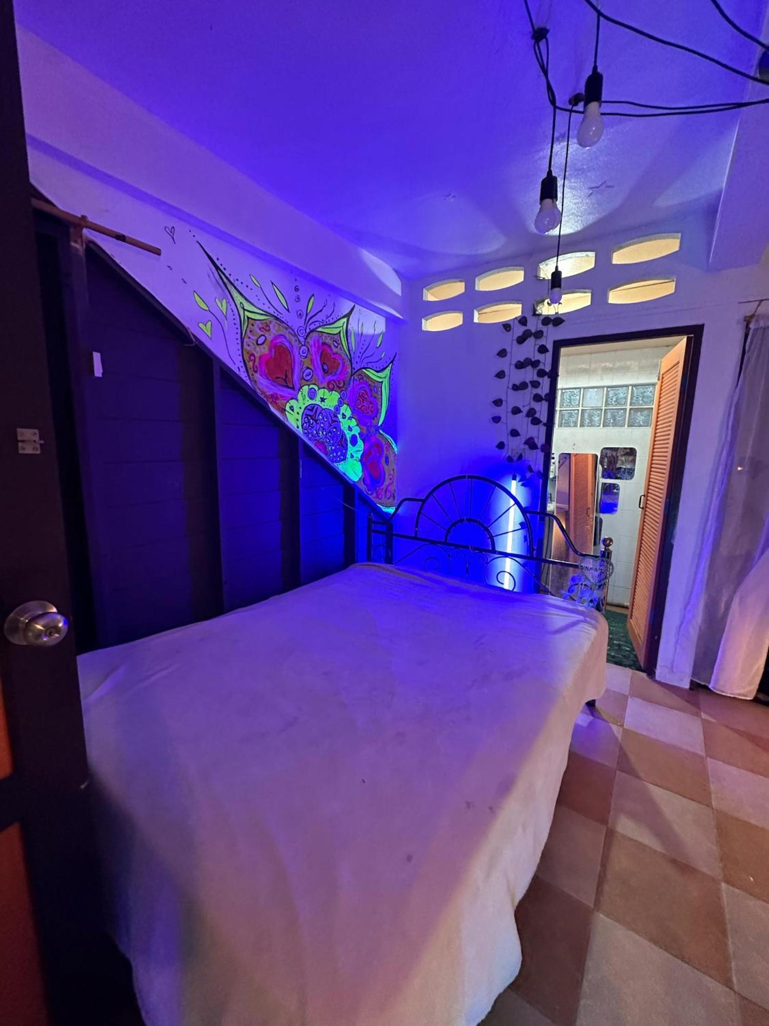 Villa дом 2 этажа 2 комнаты, с большой территорией Ban Na Kok