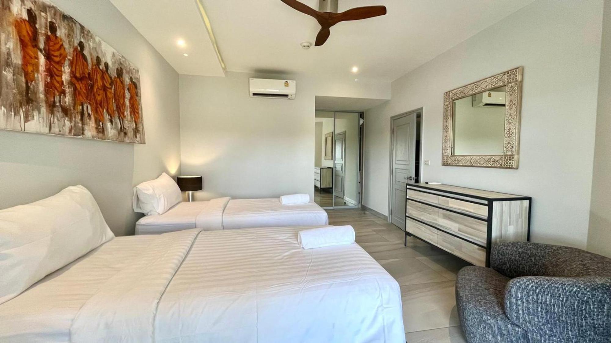 Villa Rare Luxury Kamala Rock Cliff Pool 6 Bedrooms 8 Bathrooms