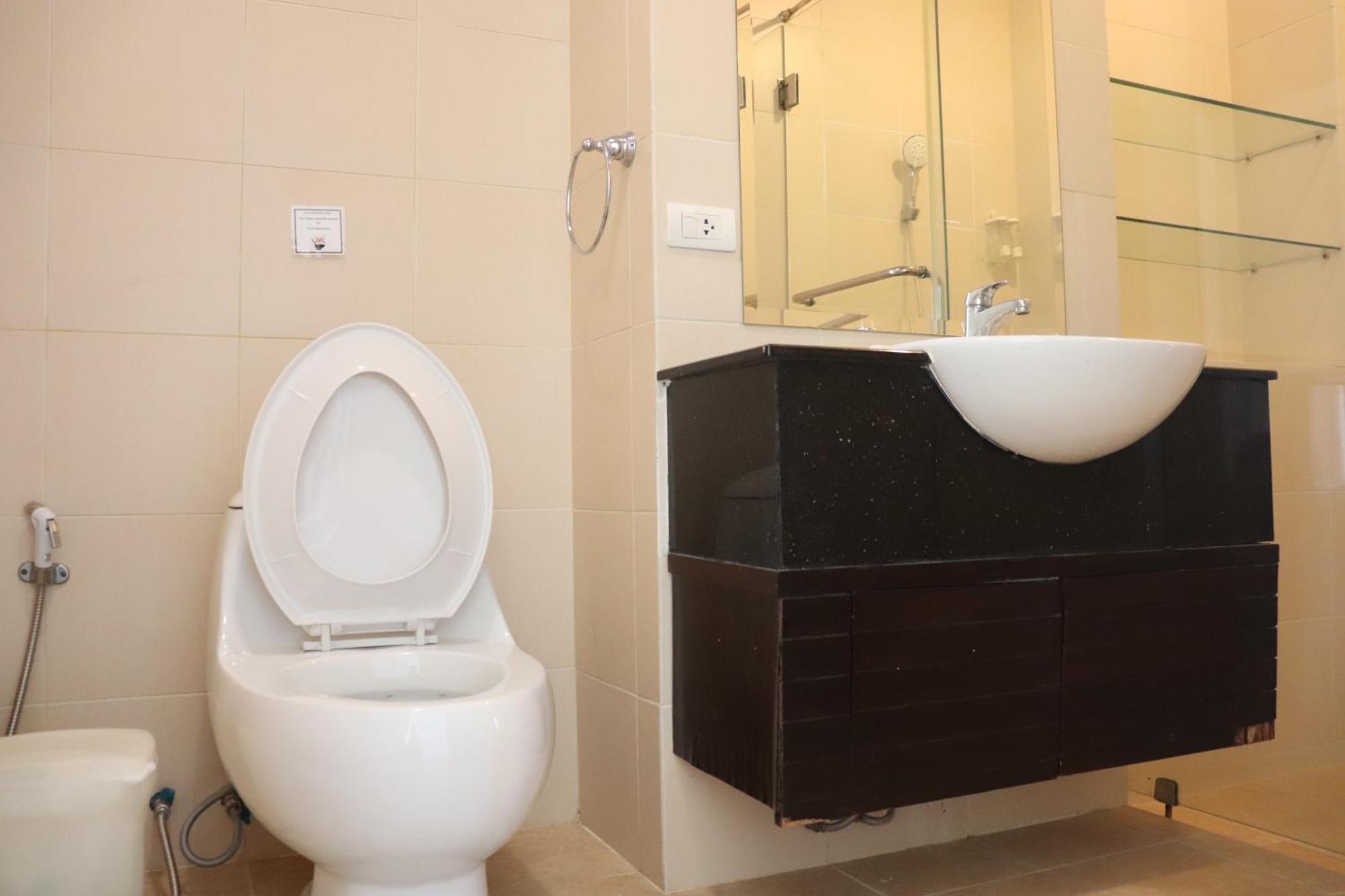 3 Bedroom Townhouse - Phuket Golf & *
