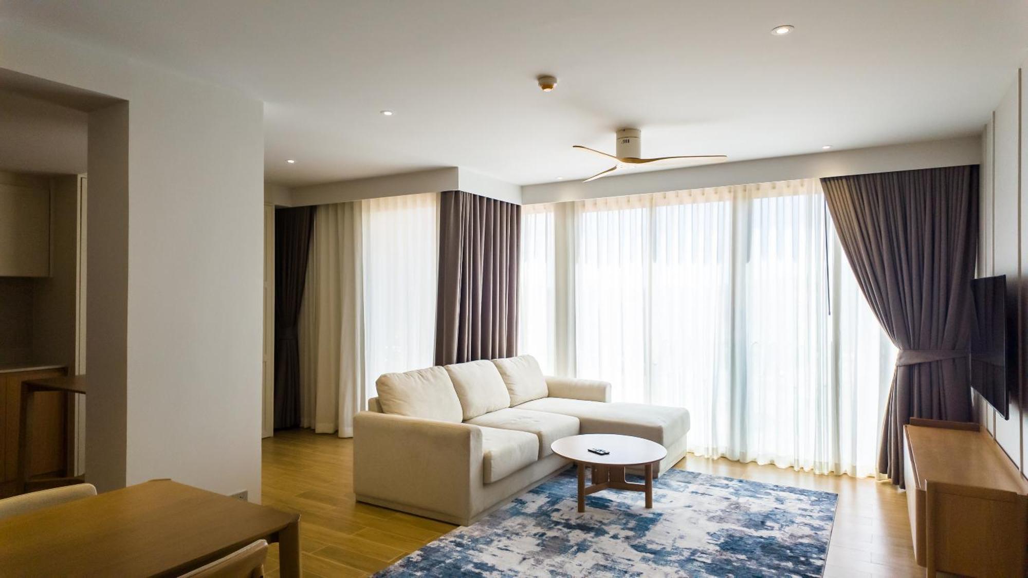 In Beachside Bangtao Apartment