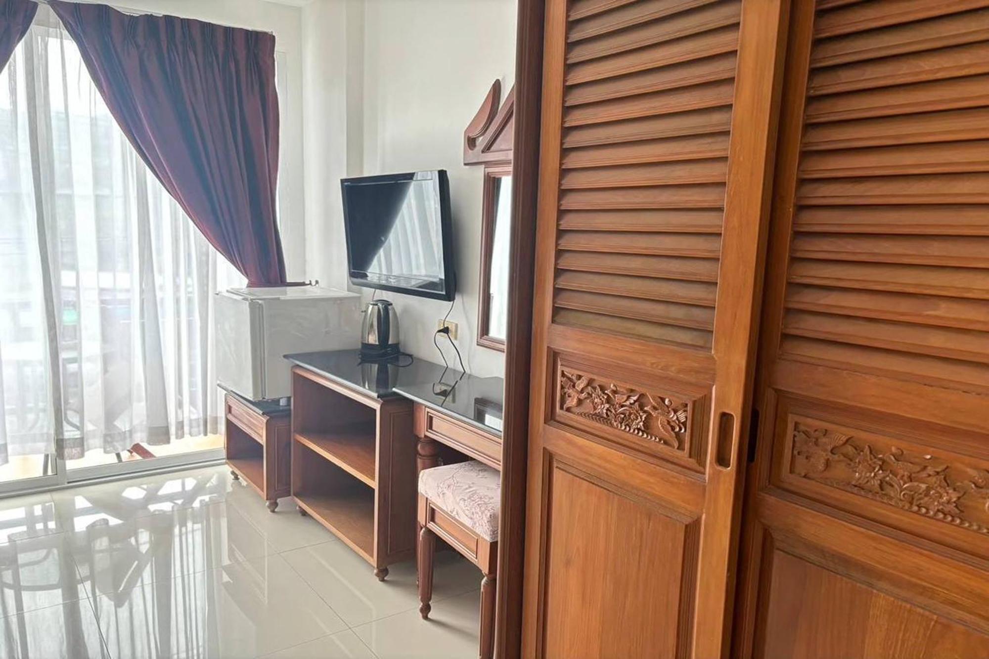 Praew Mansion 2* Kamala Beach