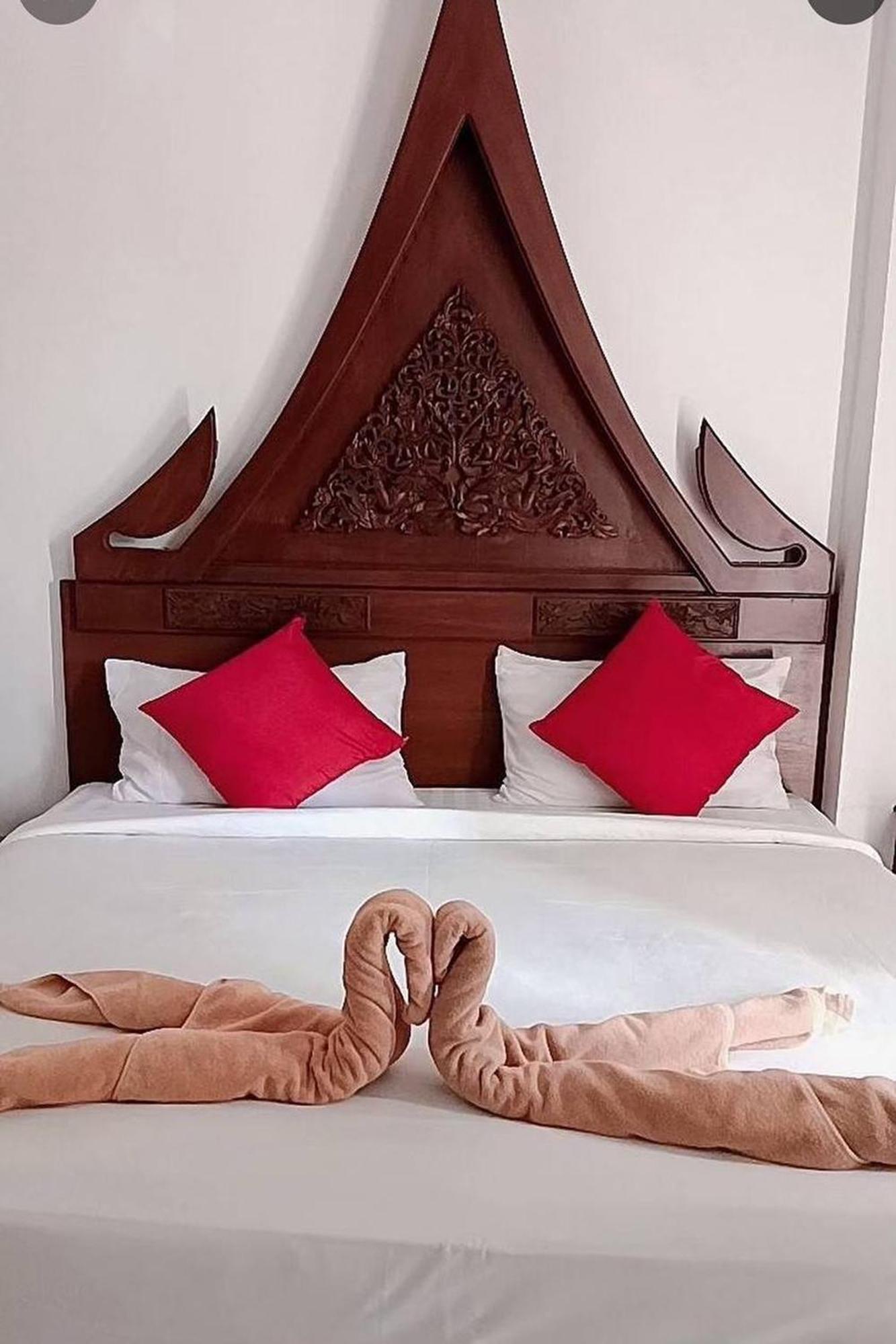 Praew Mansion Hotel