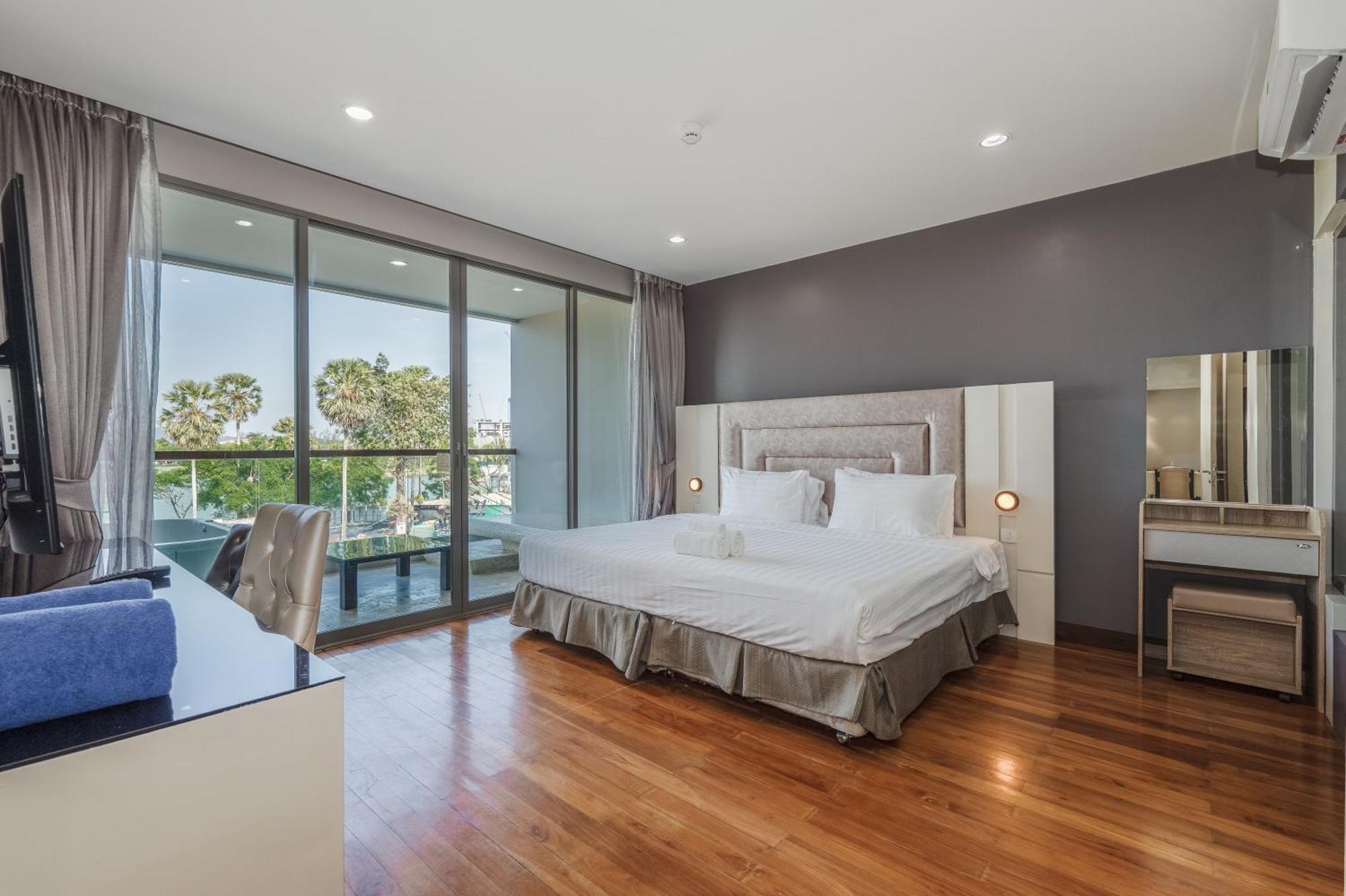 стильные в The Regent Bangtao Phuket Apartment