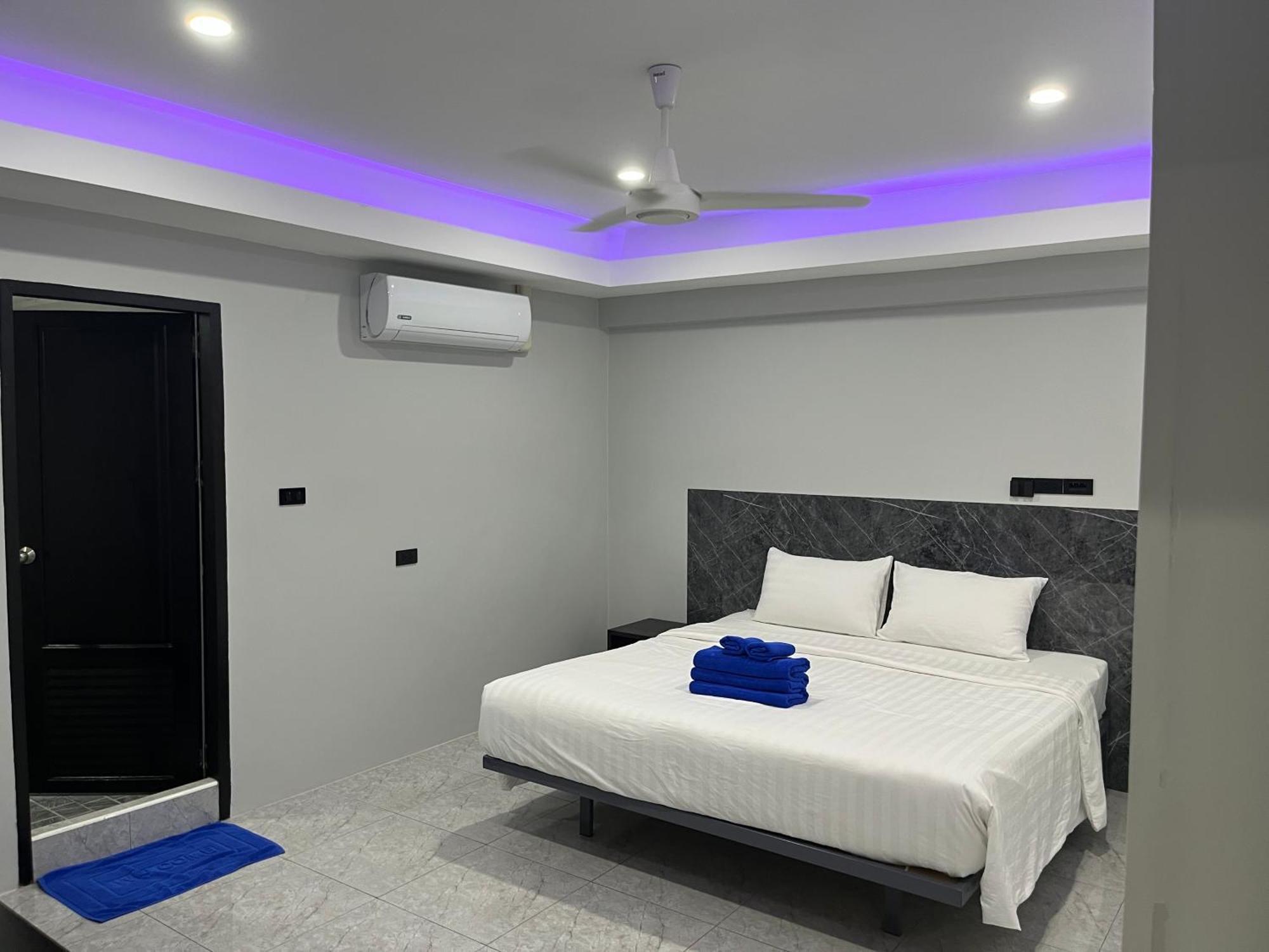 Apartment Location Brand New *