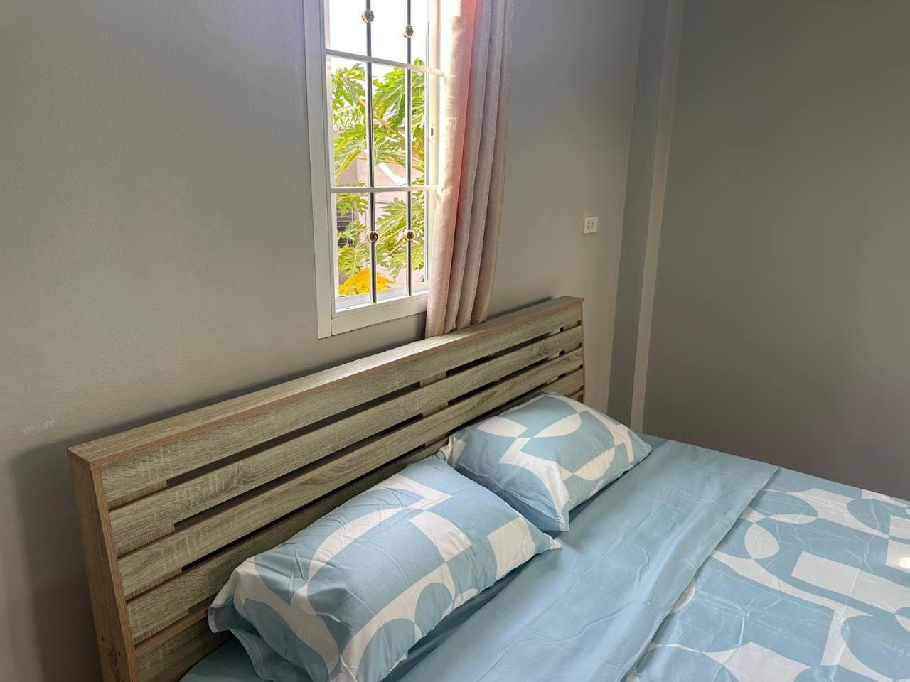 Mango Choeng Thale Apartment *