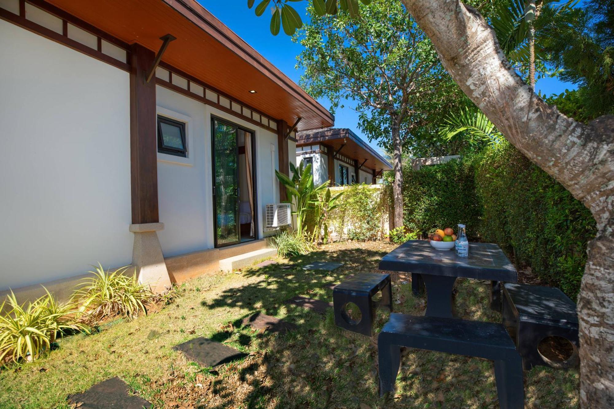 Villa Tropical 2br Pool 3d12 In Gated Vip Rawai