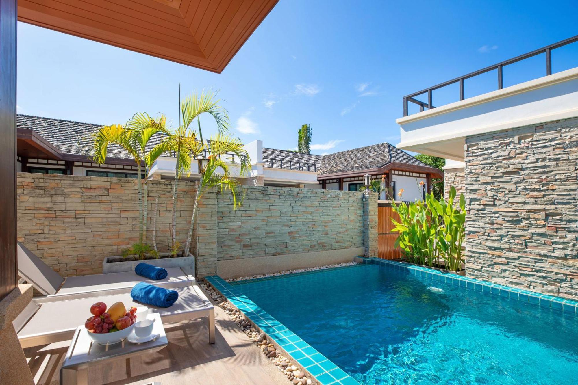 Tropical 2br Pool 3d12 In Gated Vip Rawai